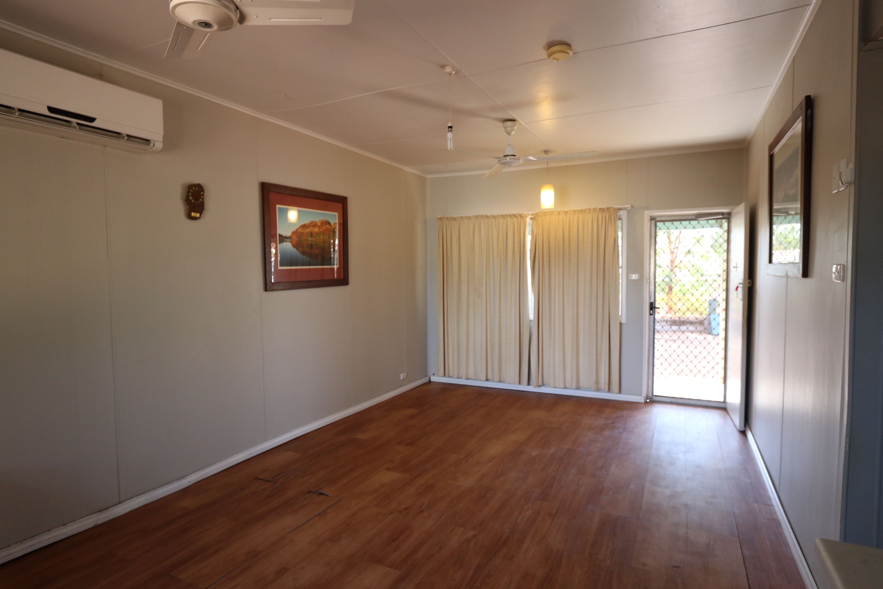 12 Mitchie Crescent, South Hedland, South Hedland - Thumbnail 4