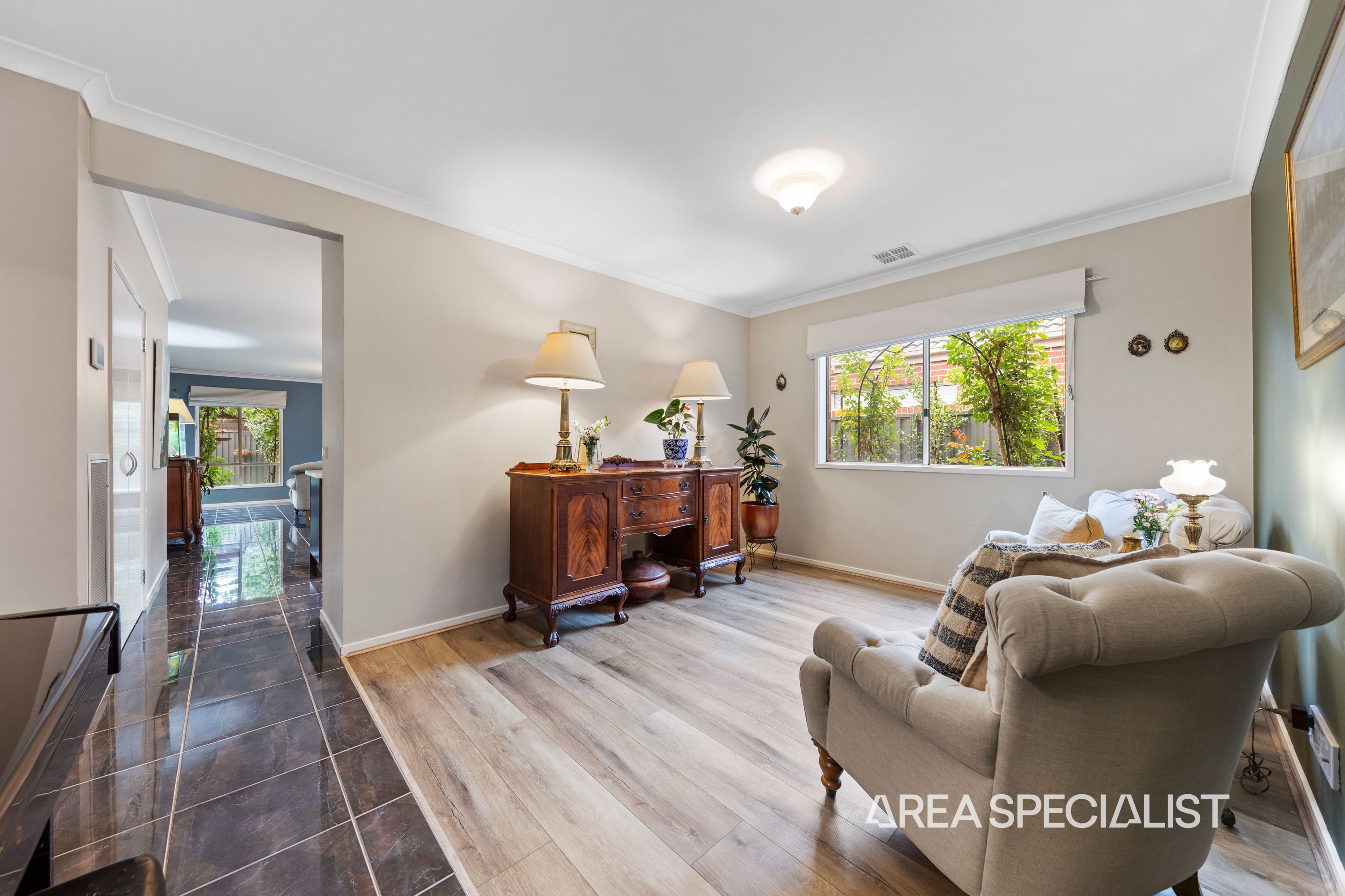 52 Everly Circuit, Pakenham - Thumbnail 4