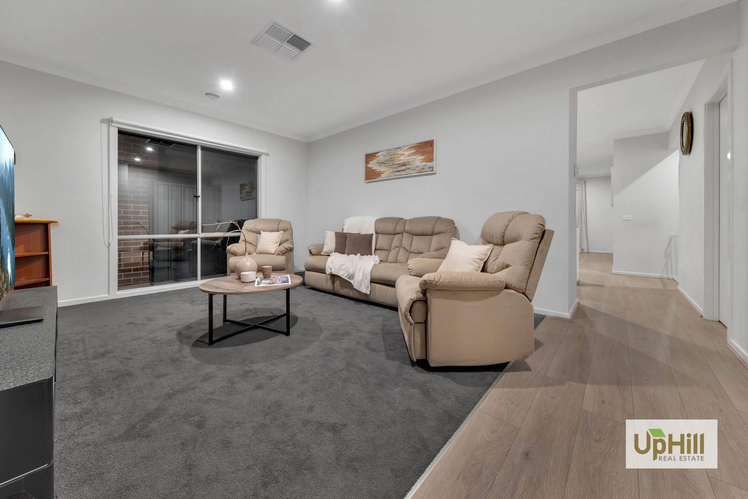 9 Mediterranean Avenue, Clyde - Thumbnail 5