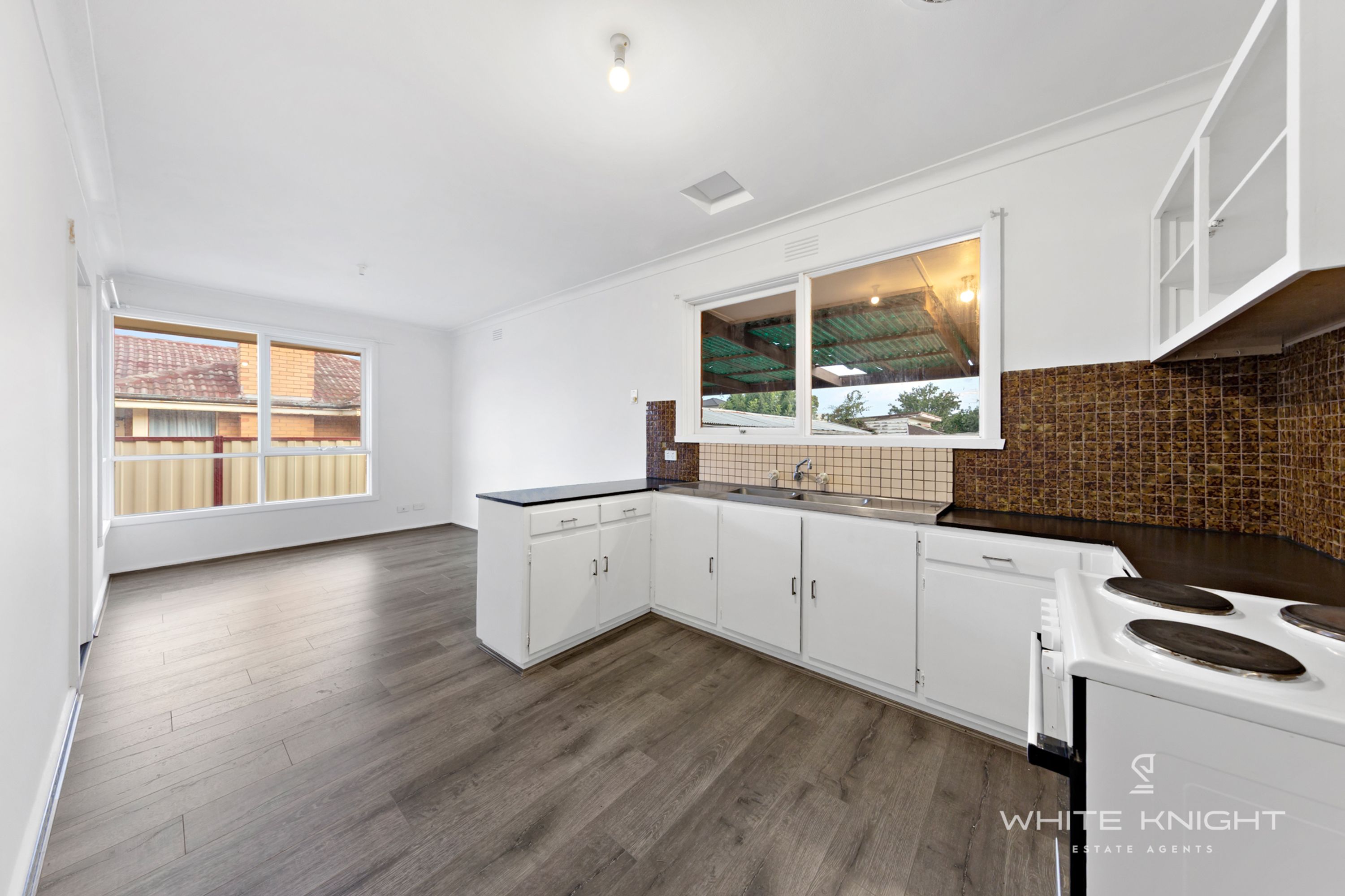 39 Helen Street, St Albans VIC 3021, St Albans - Thumbnail 2
