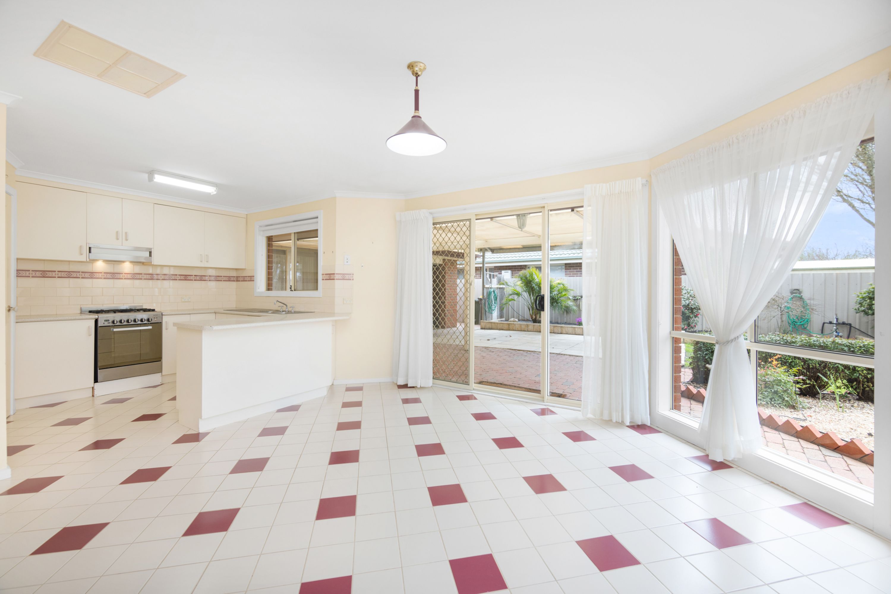 21 De Castella Drive, Horsham VIC 3400, Horsham - Thumbnail 3