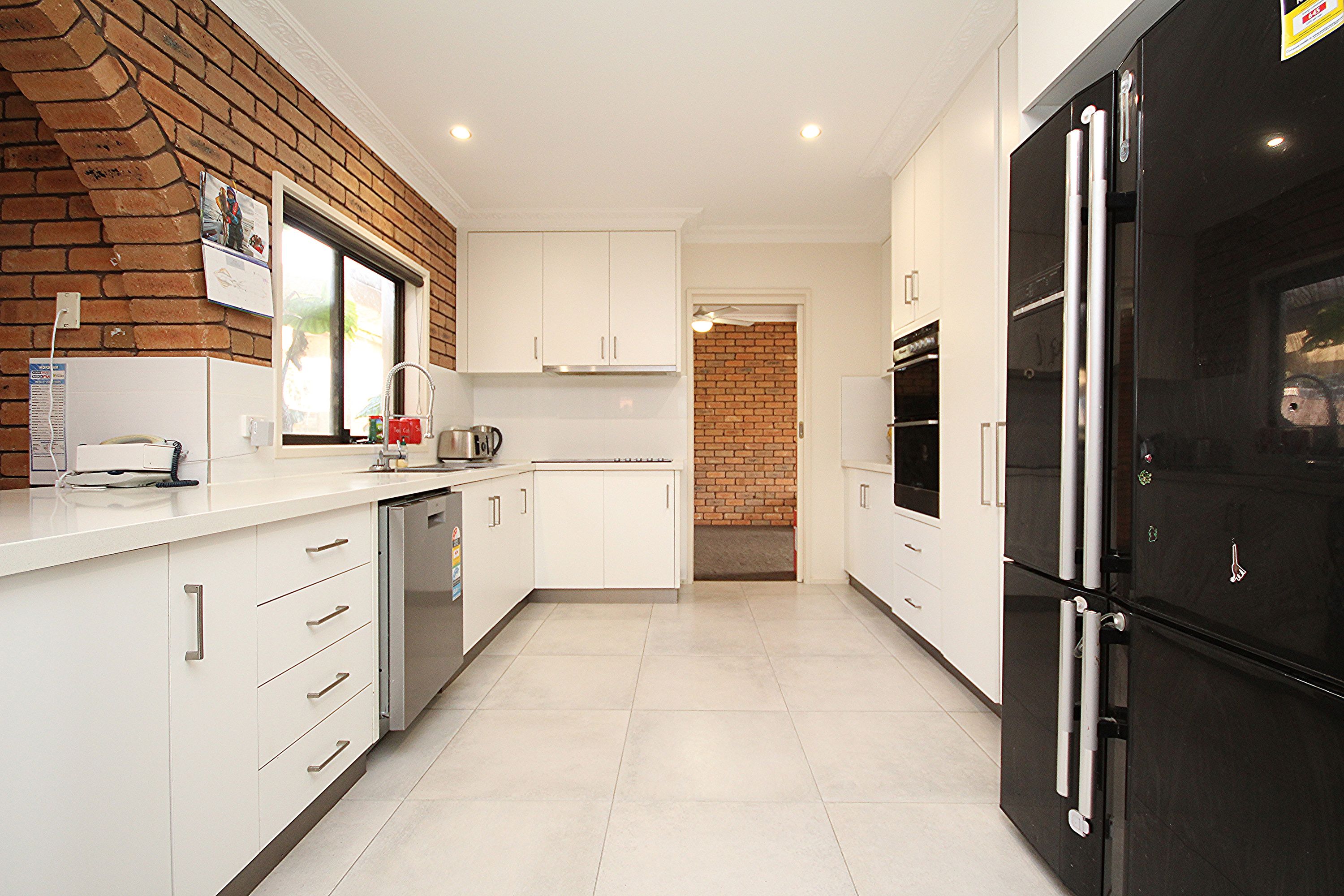 135 Natimuk Road, Horsham VIC 3400, Horsham - Thumbnail 2