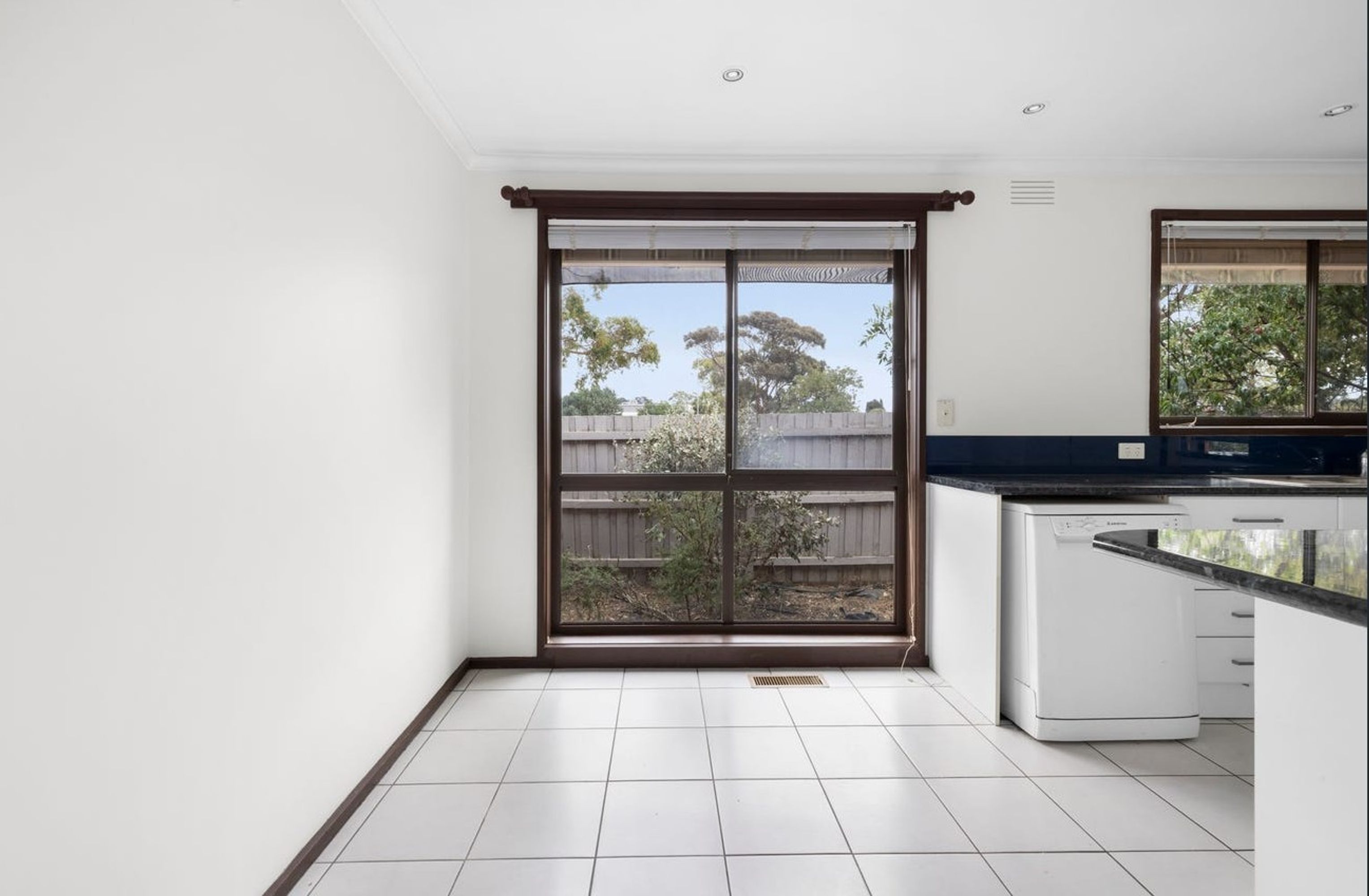 53 Duncans Road, Werribee, Werribee - Thumbnail 7