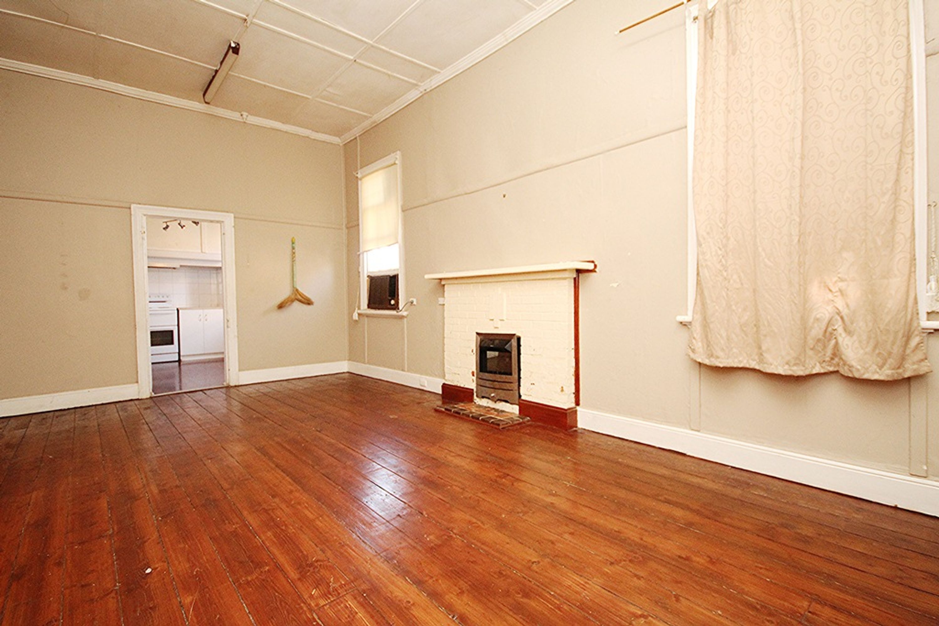 73 Macpherson Street, Nhill VIC 3418, Nhill - Thumbnail 2