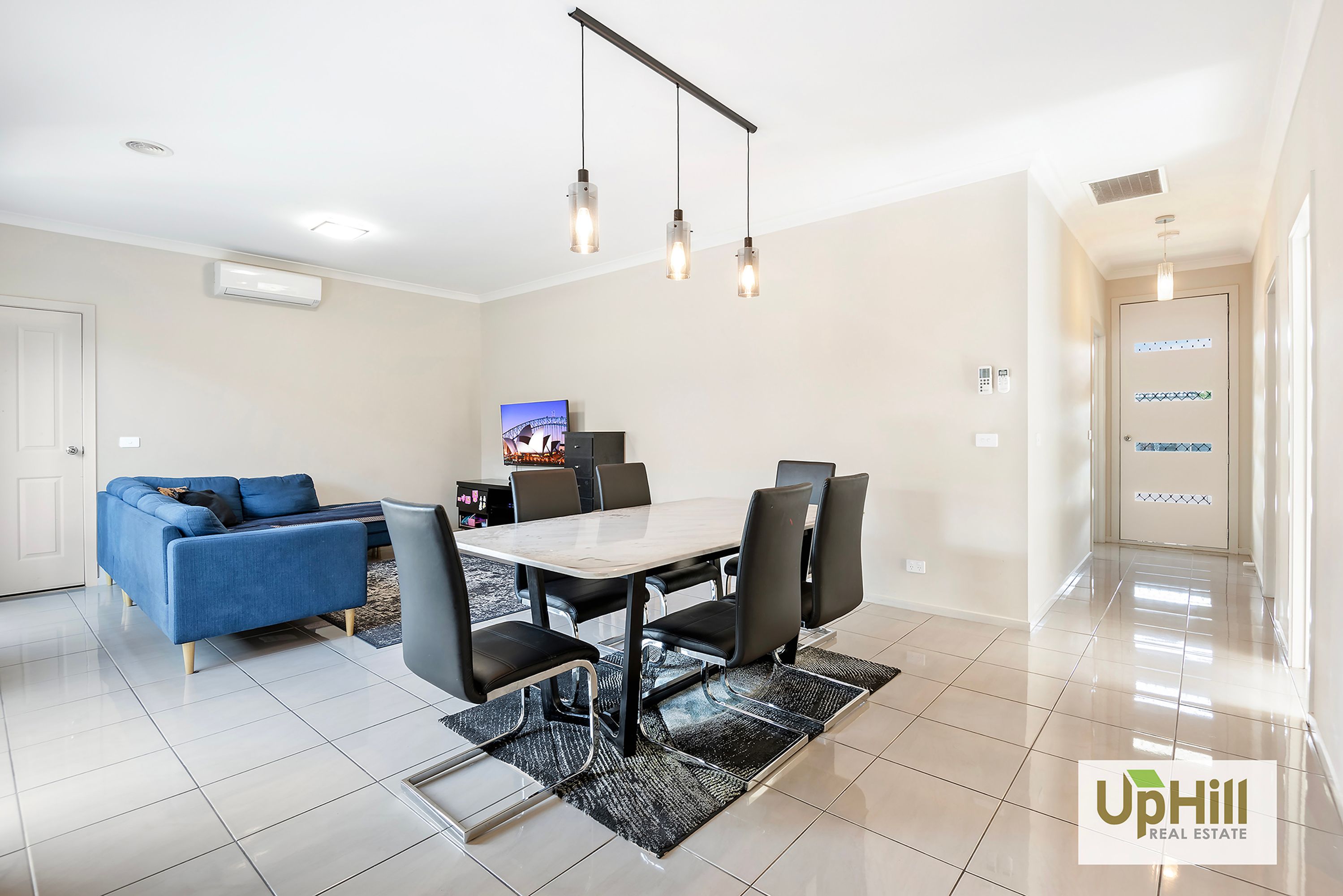 37 Fenway Blvd, Clyde North - Thumbnail 4
