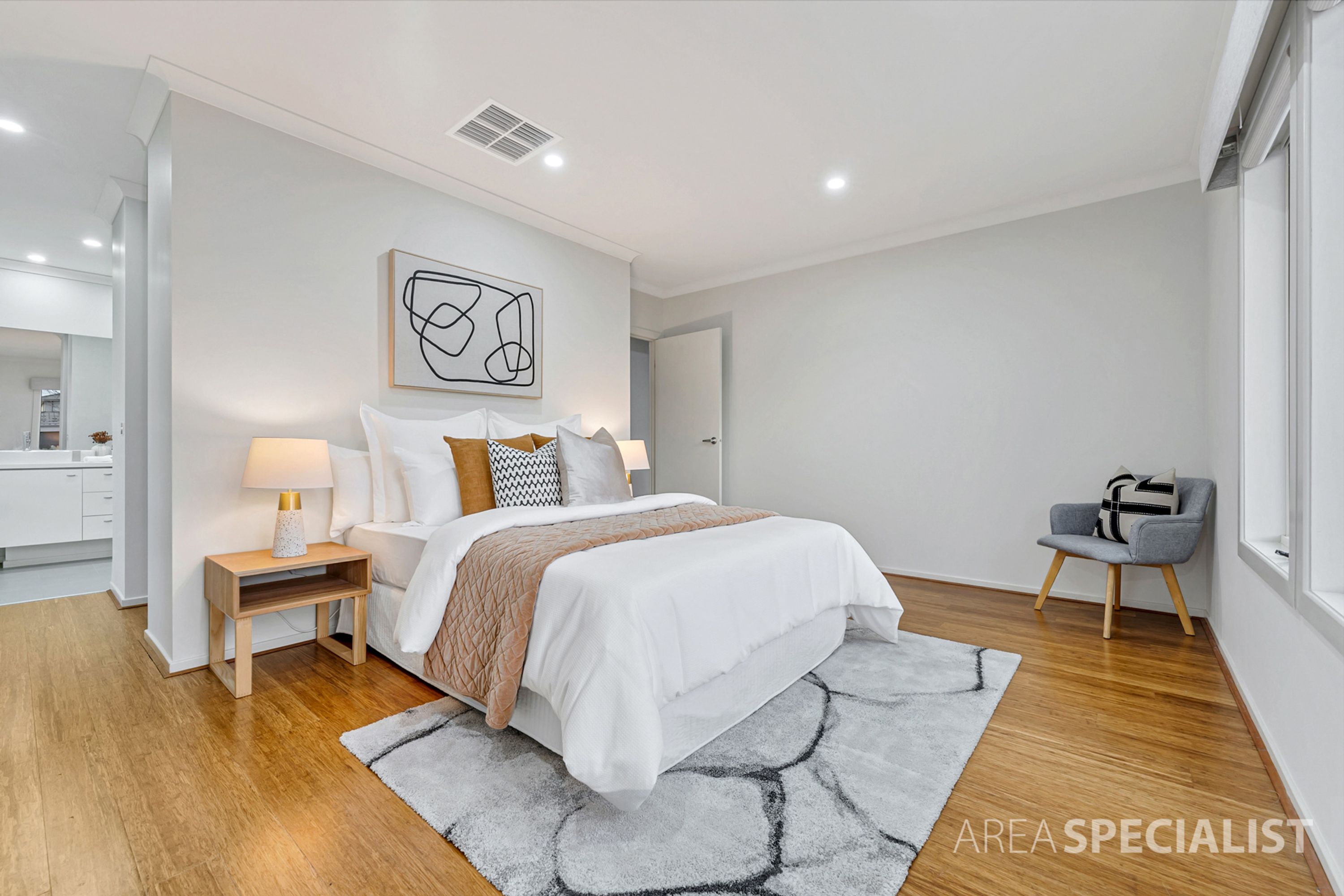 24 Lyndhurst Boulevard, Lyndhurst, Lyndhurst - Thumbnail 8