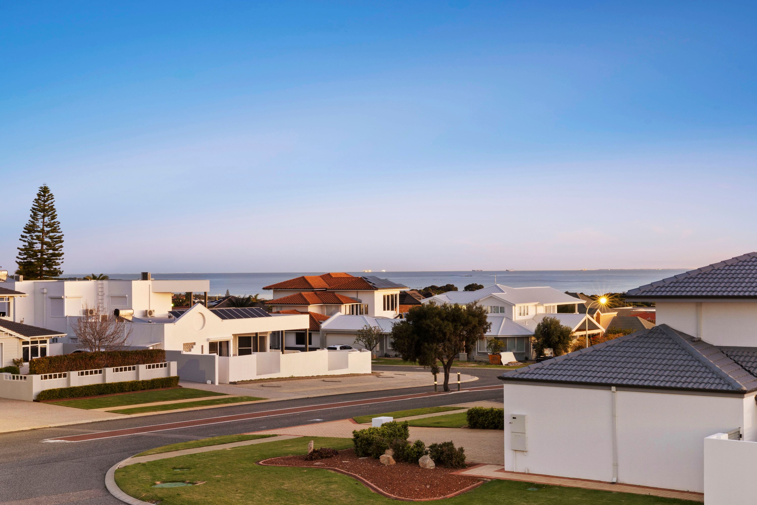 2 Randell Crescent, Ocean Reef - Thumbnail 2