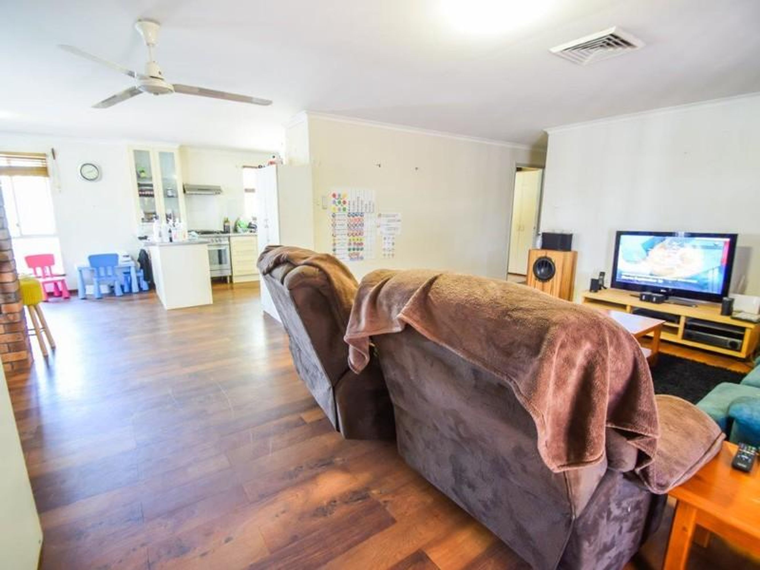 16 Skippers Loop, South Hedland, South Hedland - Thumbnail 3