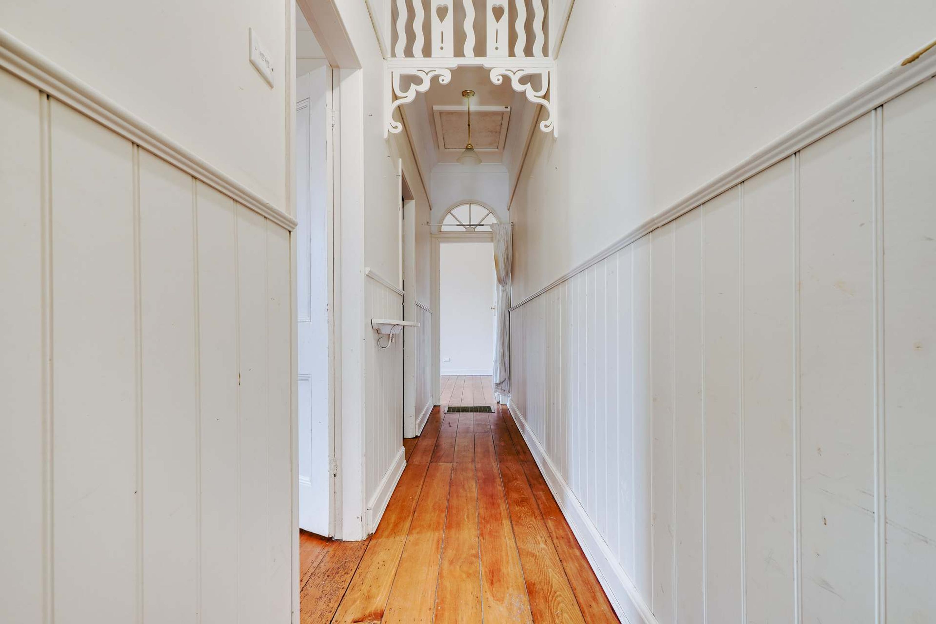 6 Sutcliffe Place, Katoomba - Thumbnail 4