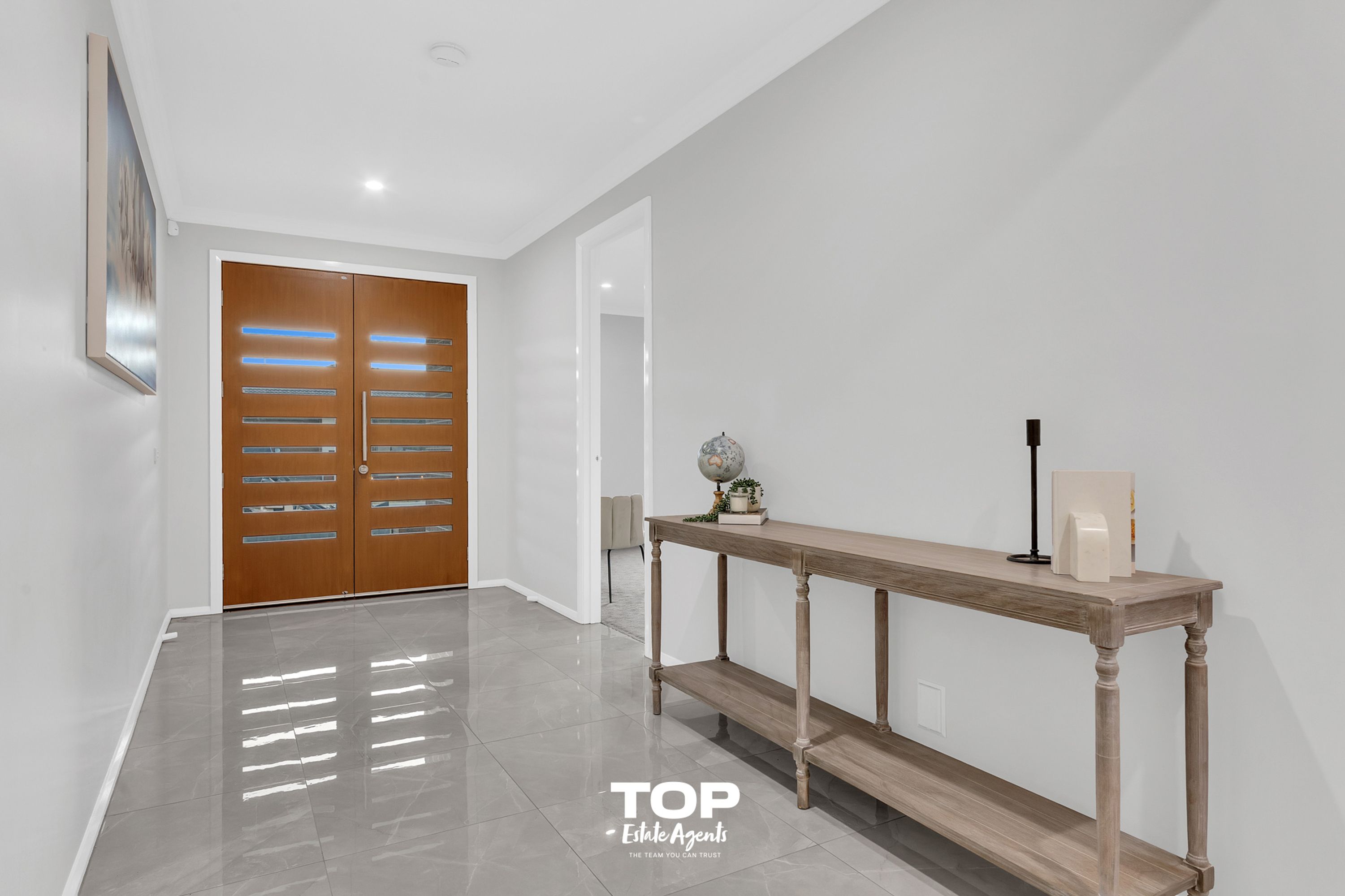 23 Orpington Drive, Clyde North - Thumbnail 3