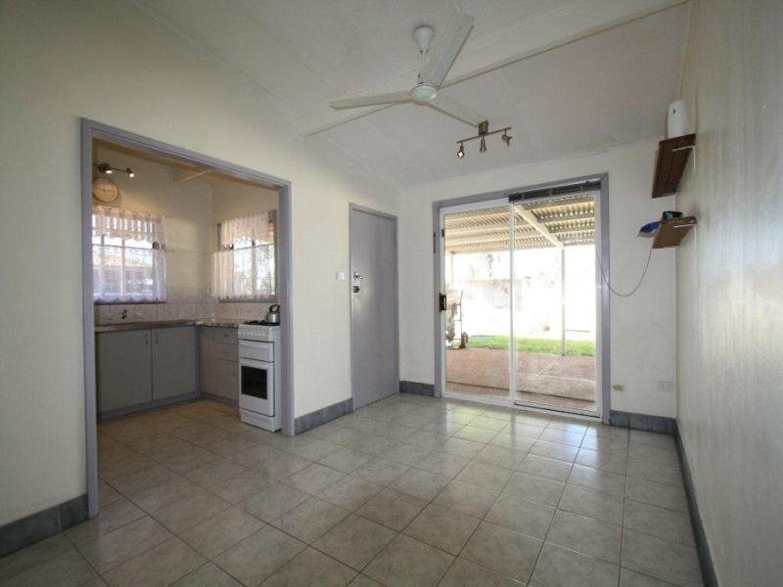 18 Lovell Place, South Hedland, South Hedland - Thumbnail 7