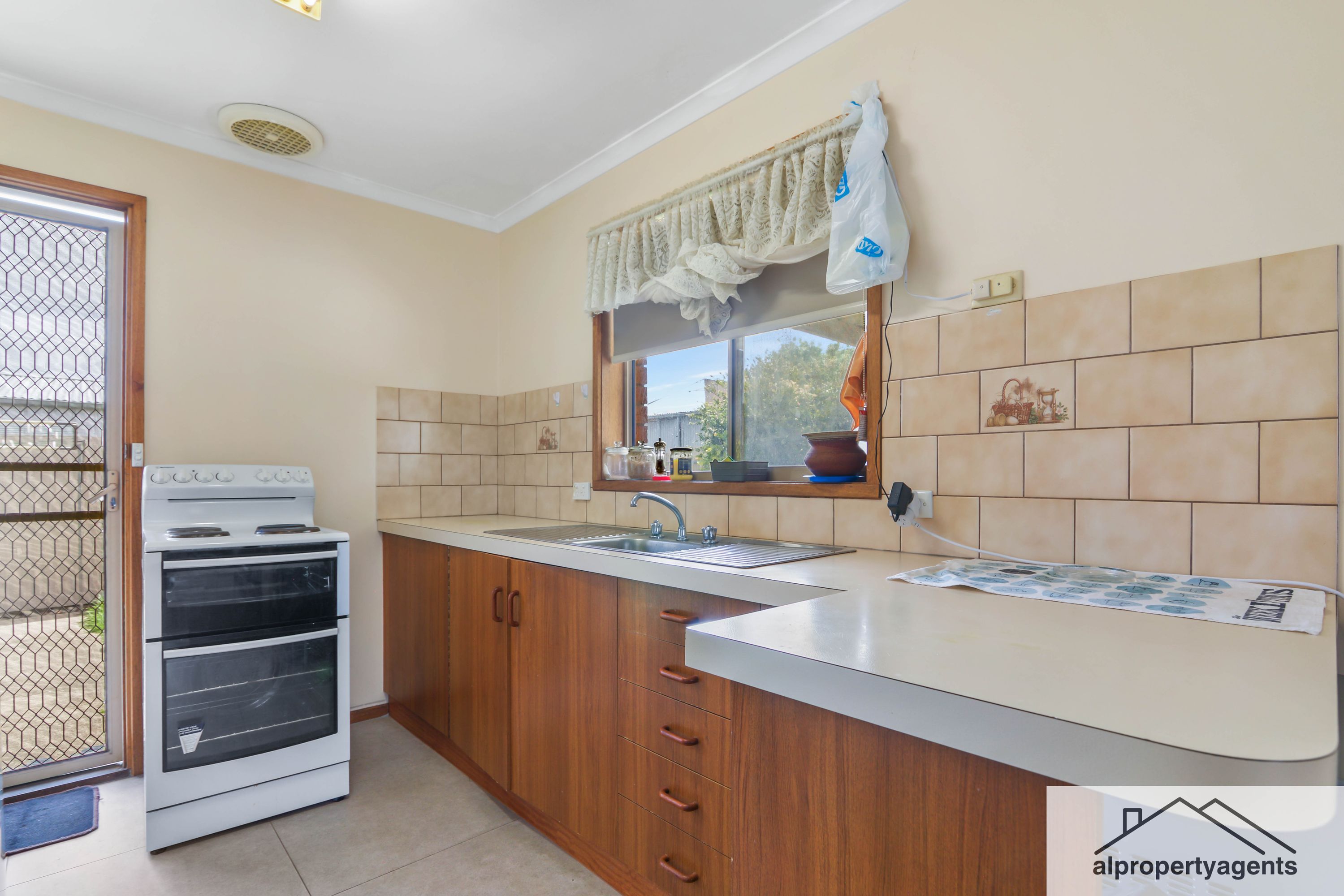 12 Remlaw Road, Horsham VIC 3400, Horsham - Thumbnail 4