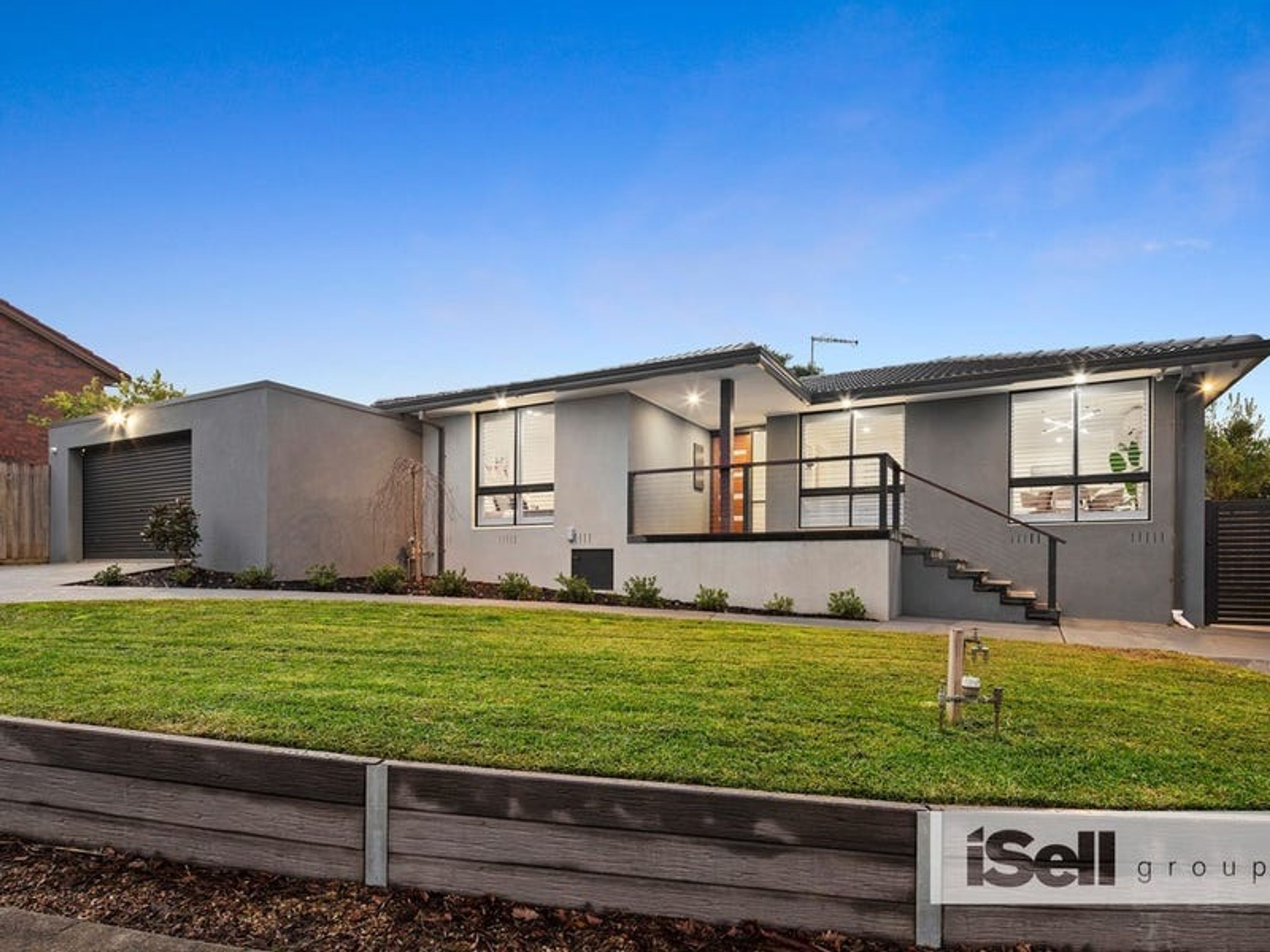 4 Stradbroke Court, Noble Park North - Image 1