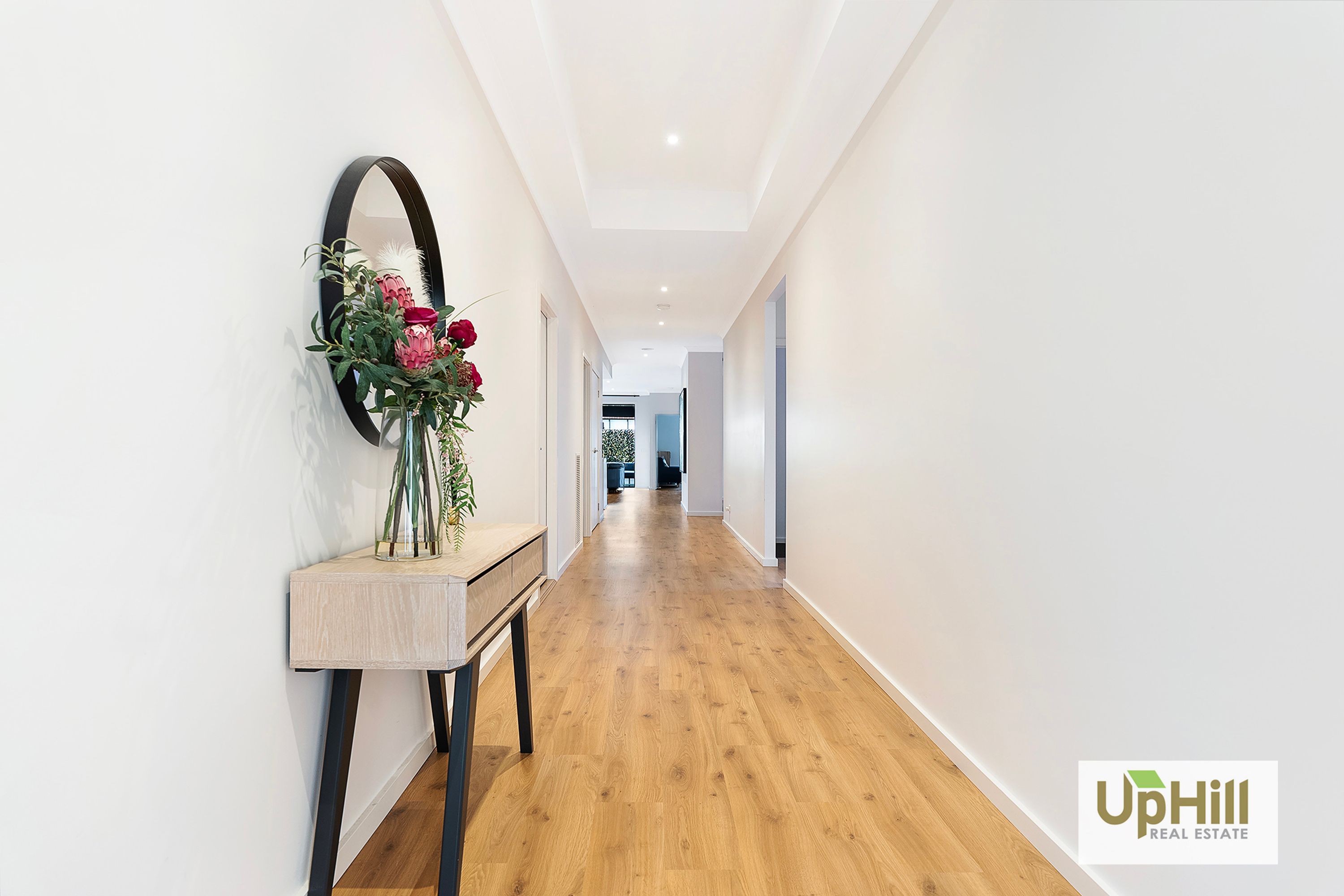 26 Blackhazel Crescent, Clyde North - Thumbnail 2
