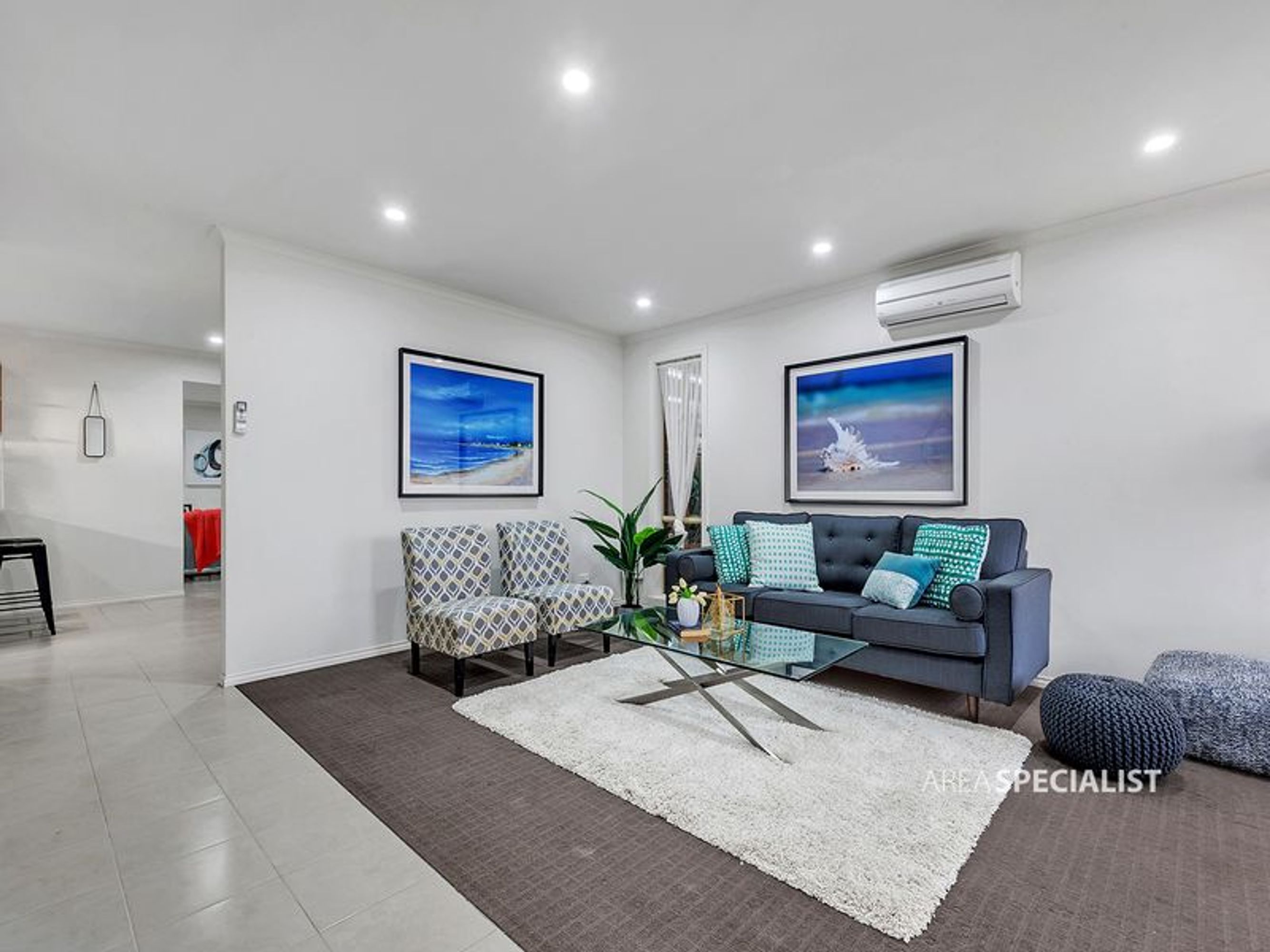 34 Springhill Drive, Cranbourne, Cranbourne - Thumbnail 2