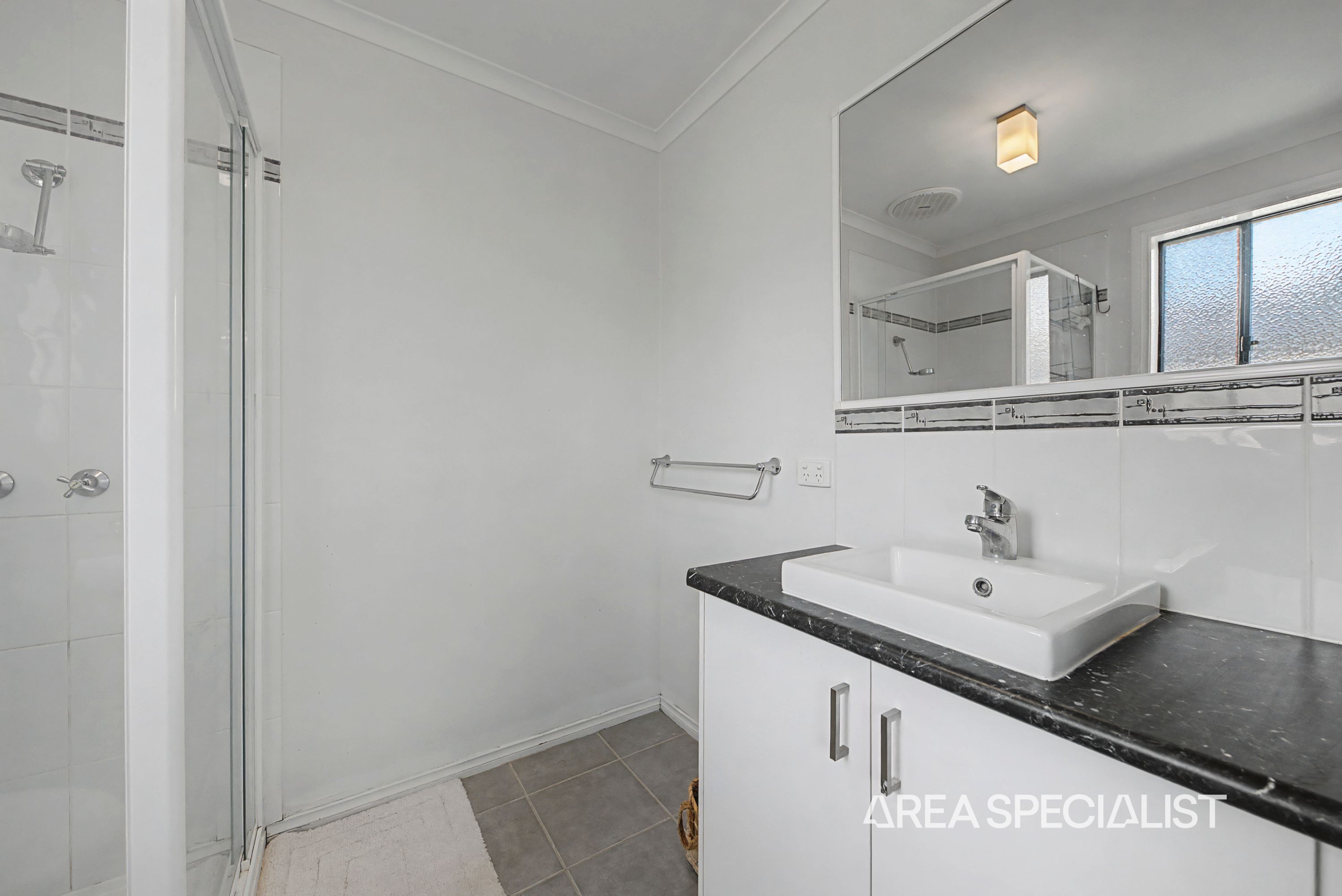 8 David Street, Pakenham - Thumbnail 6