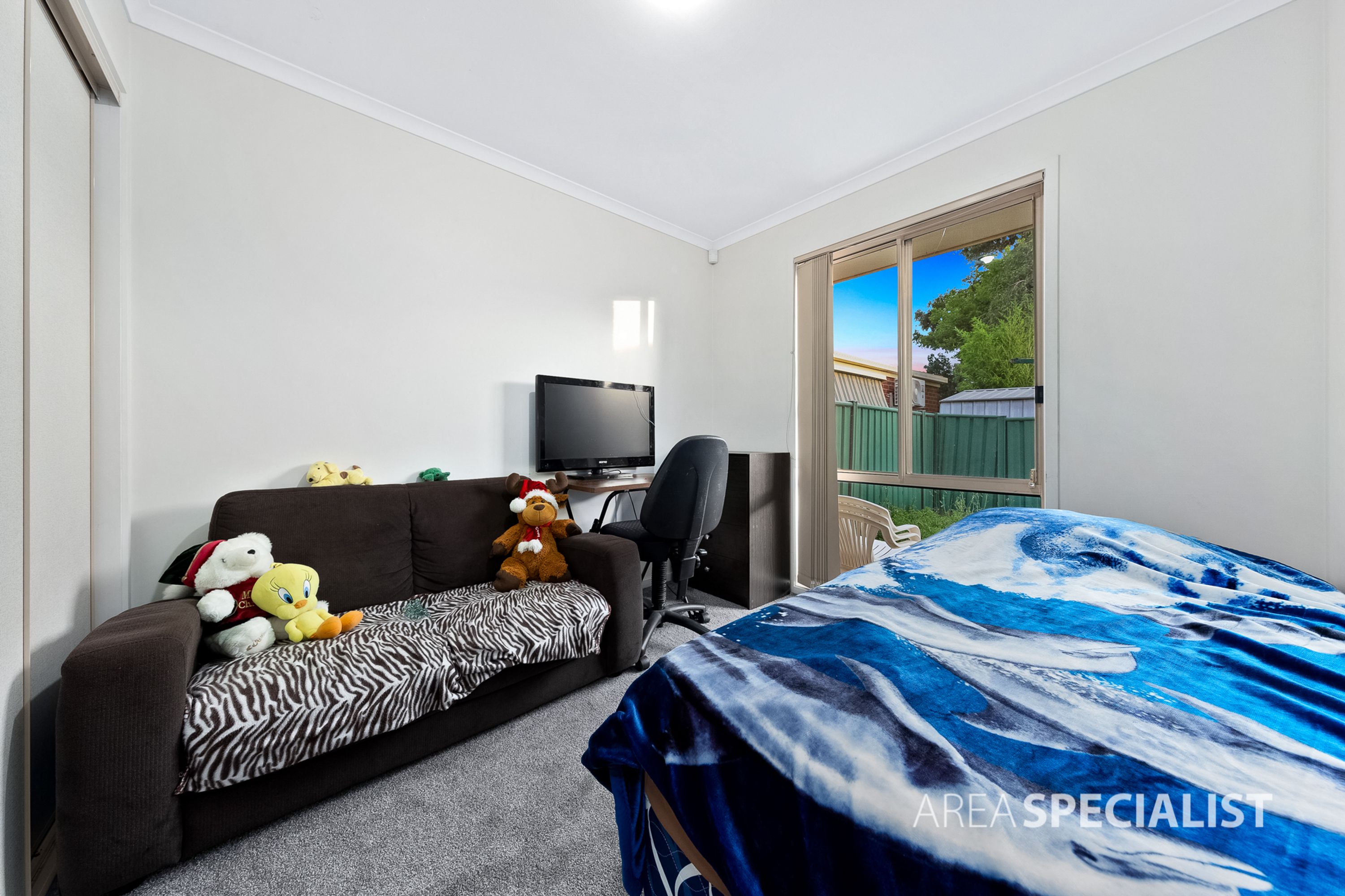 4 Perkins Grove, Burnside VIC 3023, Burnside - Thumbnail 6