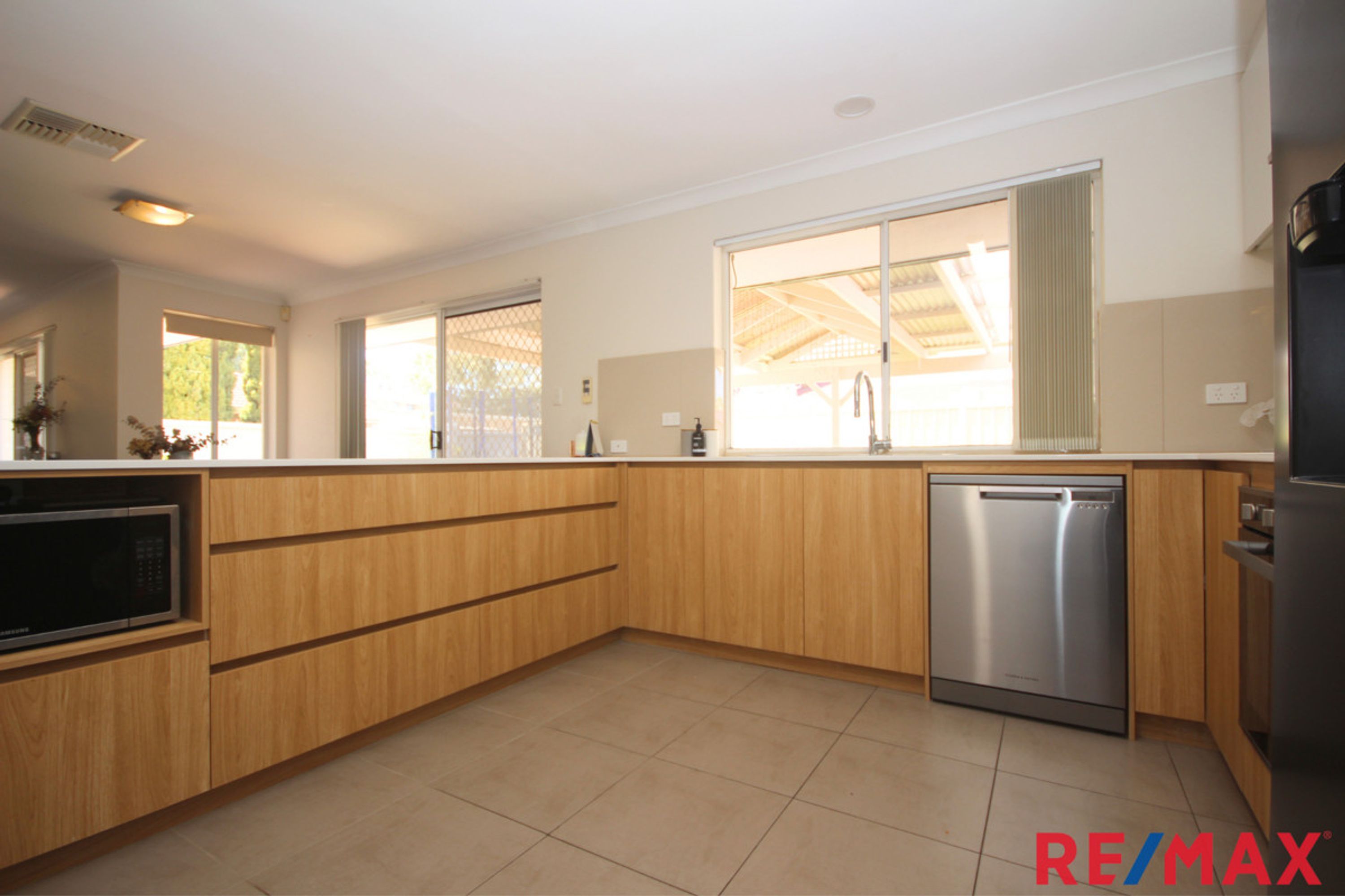 41a Mallard Way, Cannington - Thumbnail 3