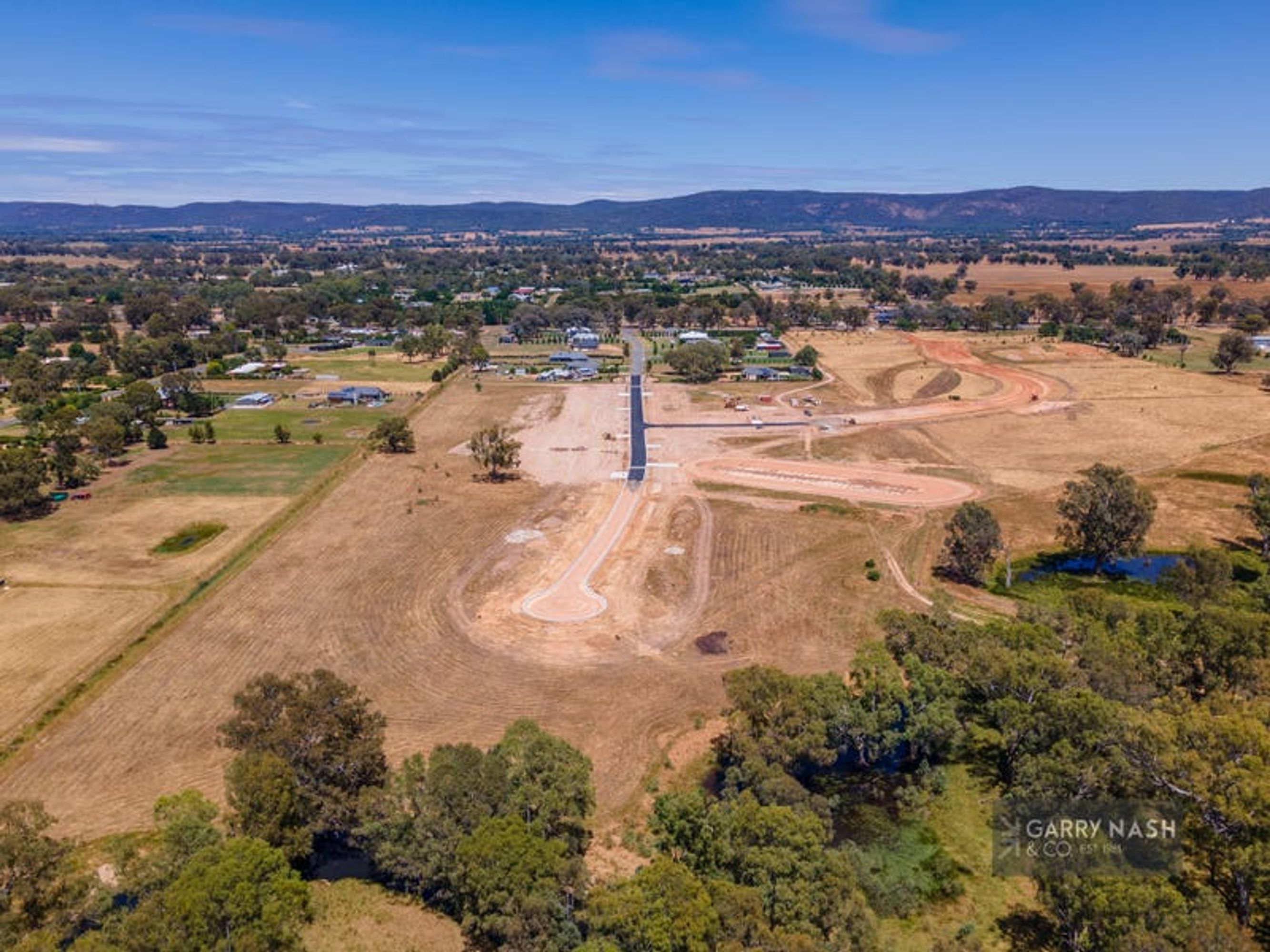 STAGE 1 FITHALL PARK, waldara, Waldara - Image 1