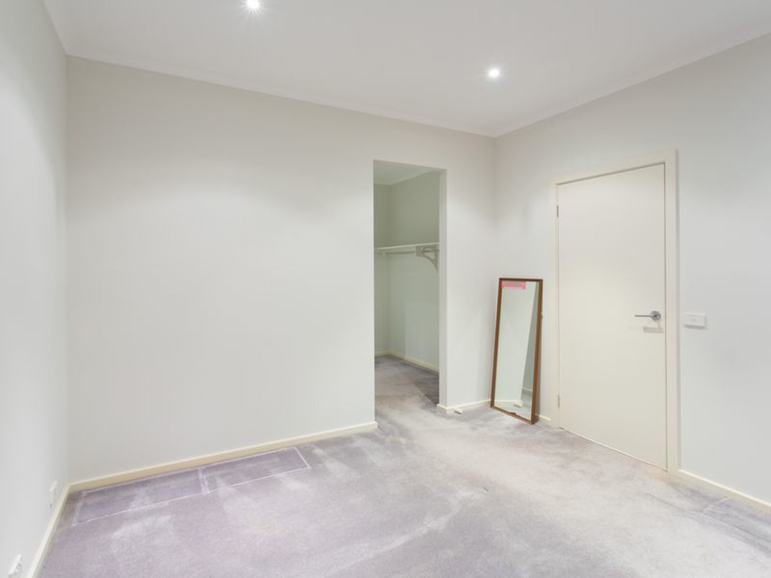 6 Dunk Crescent, Bonbeach - Thumbnail 4