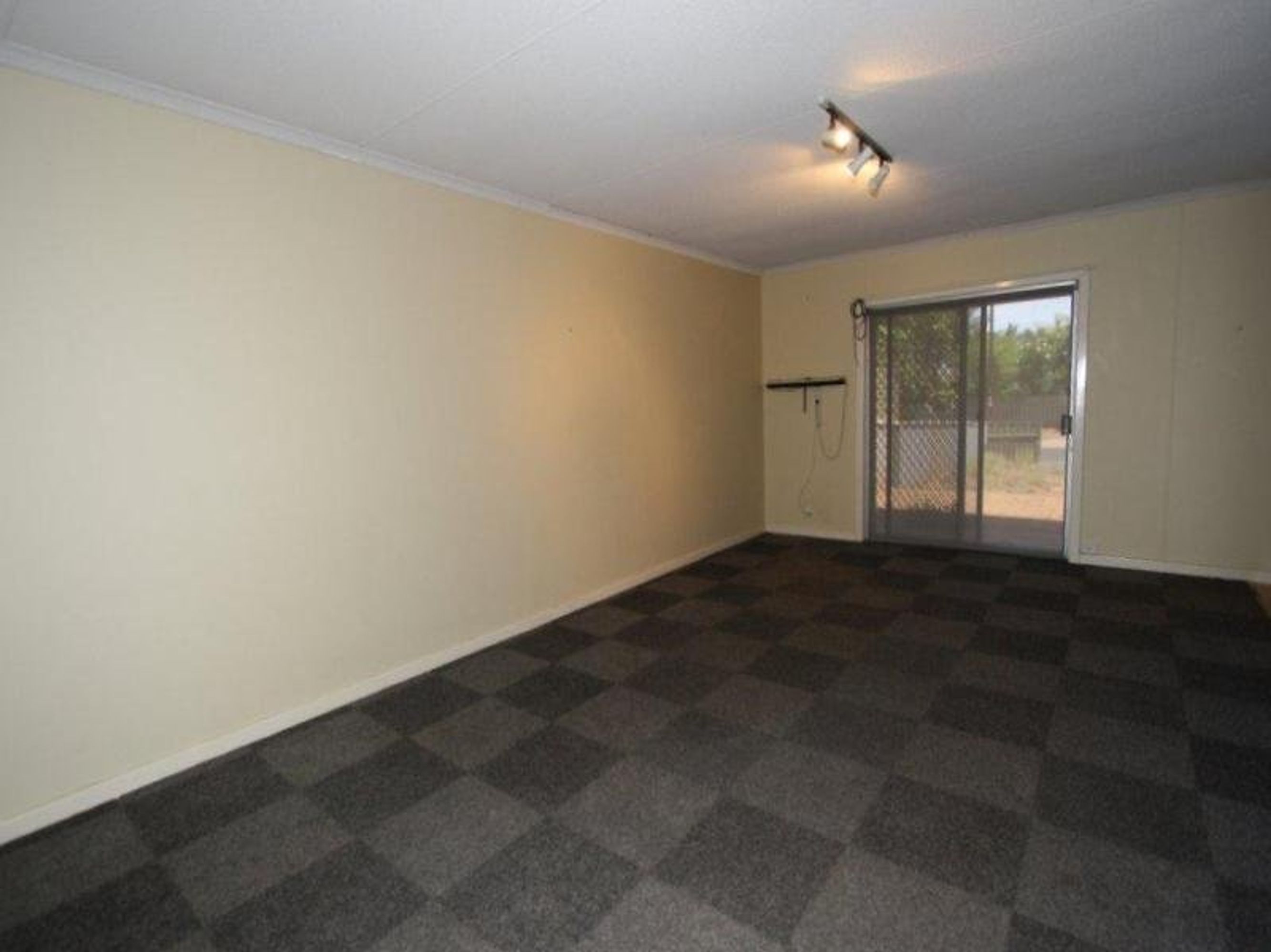 9 John Way, South Hedland, WA 6722, South Hedland - Thumbnail 2
