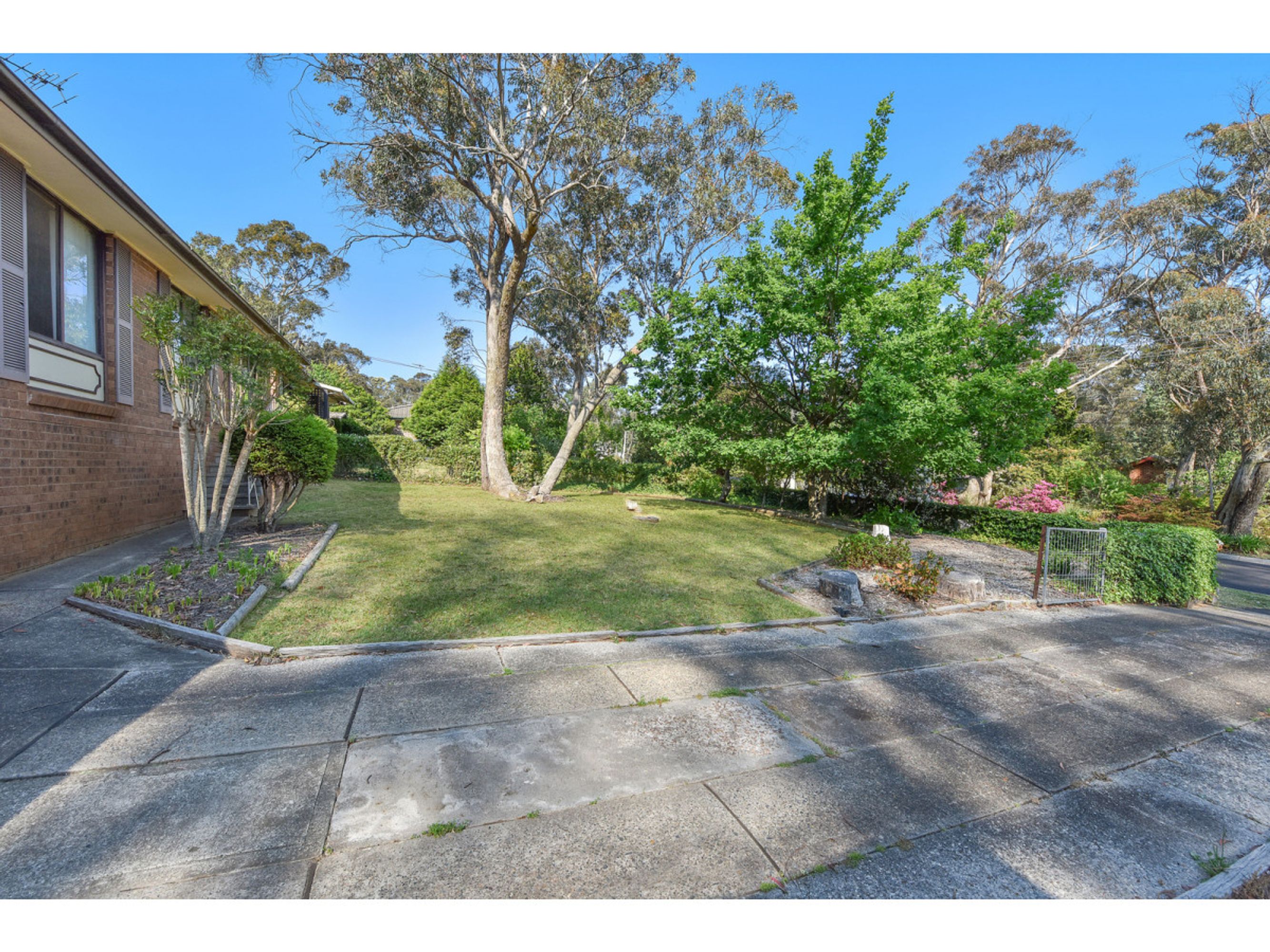 27 Minni Ha Ha Road, Katoomba - Thumbnail 2