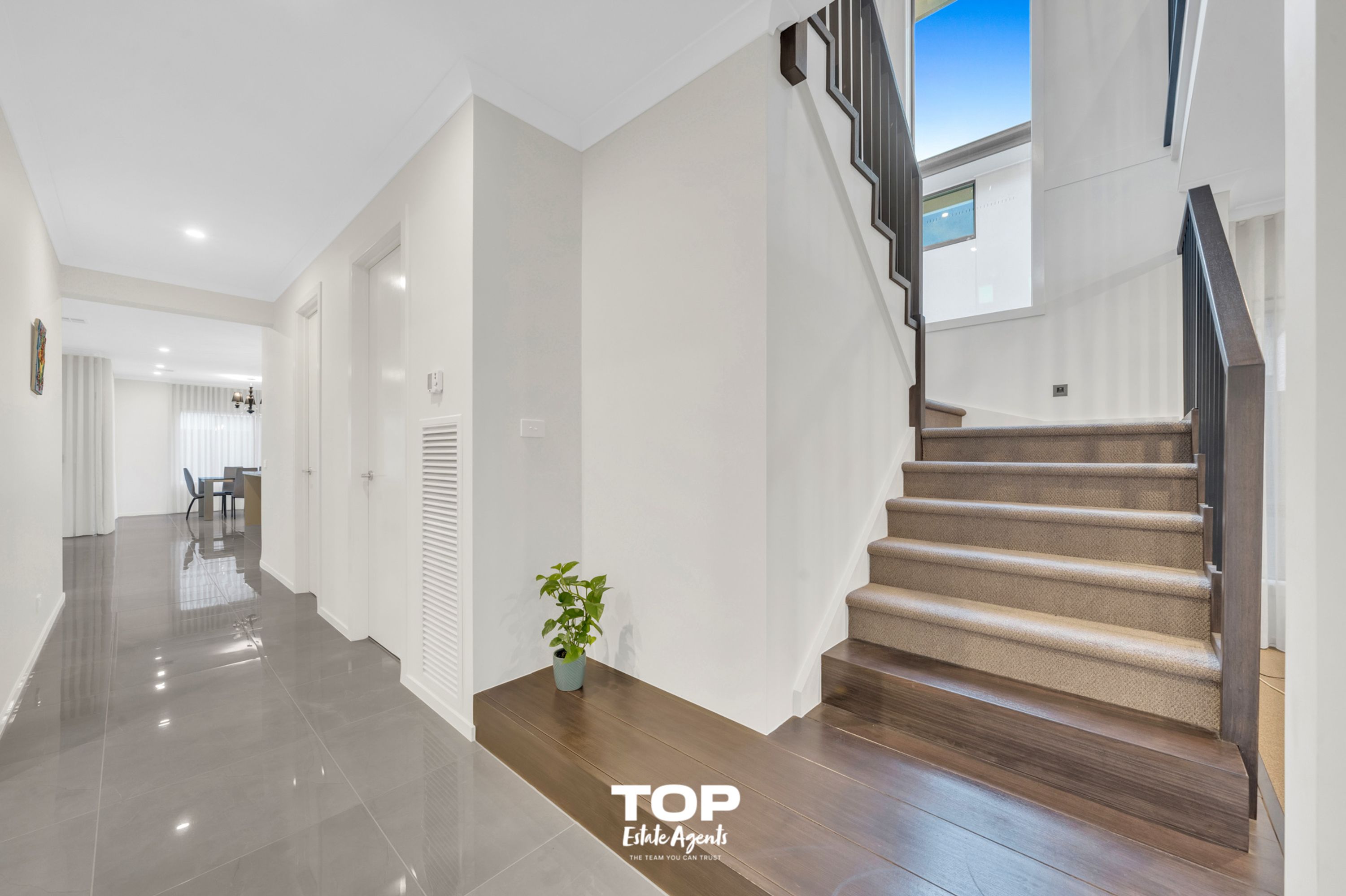 11 Clematis Street, Clyde North - Thumbnail 6
