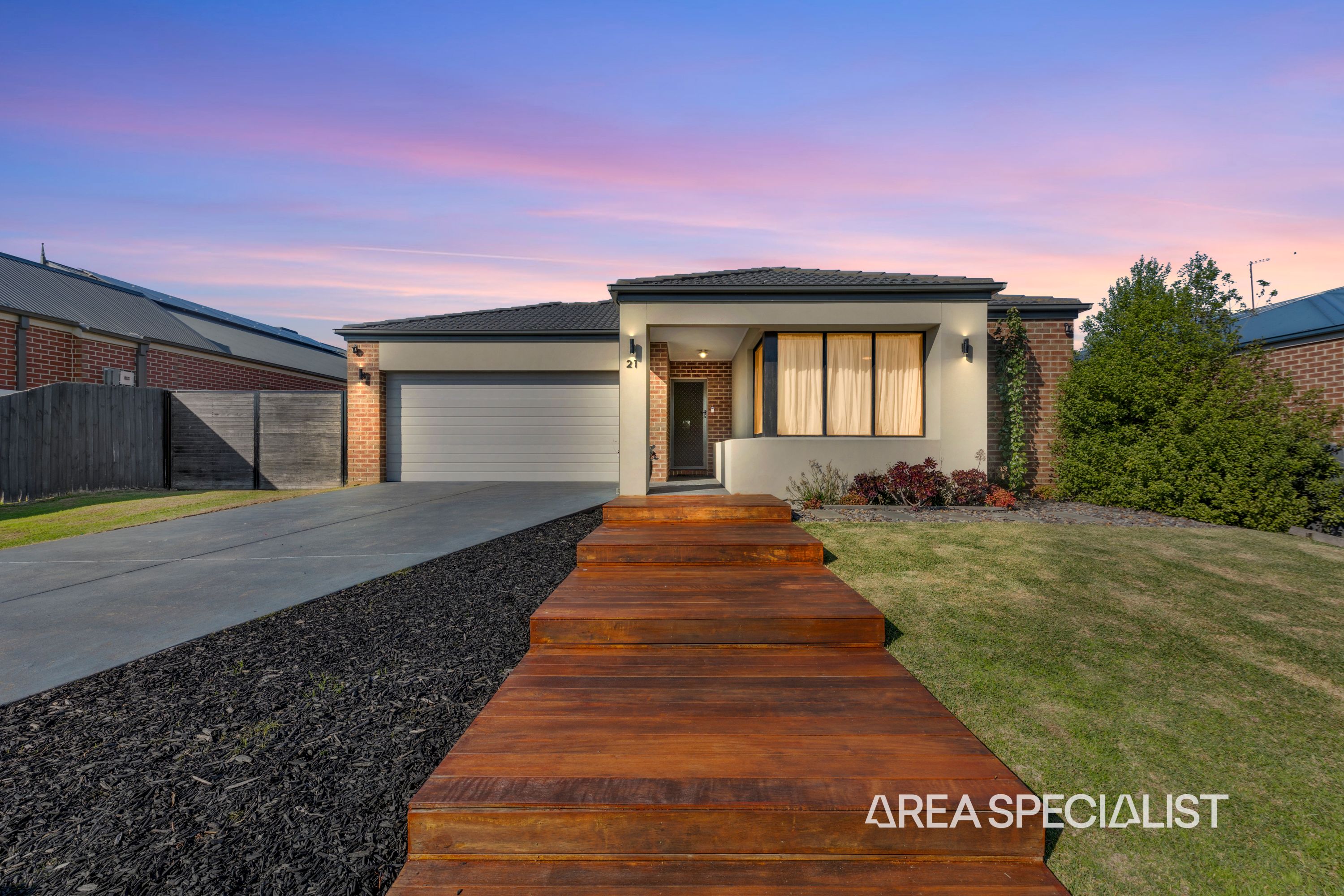 21 Silver Way, Koo Wee Rup - Thumbnail 3