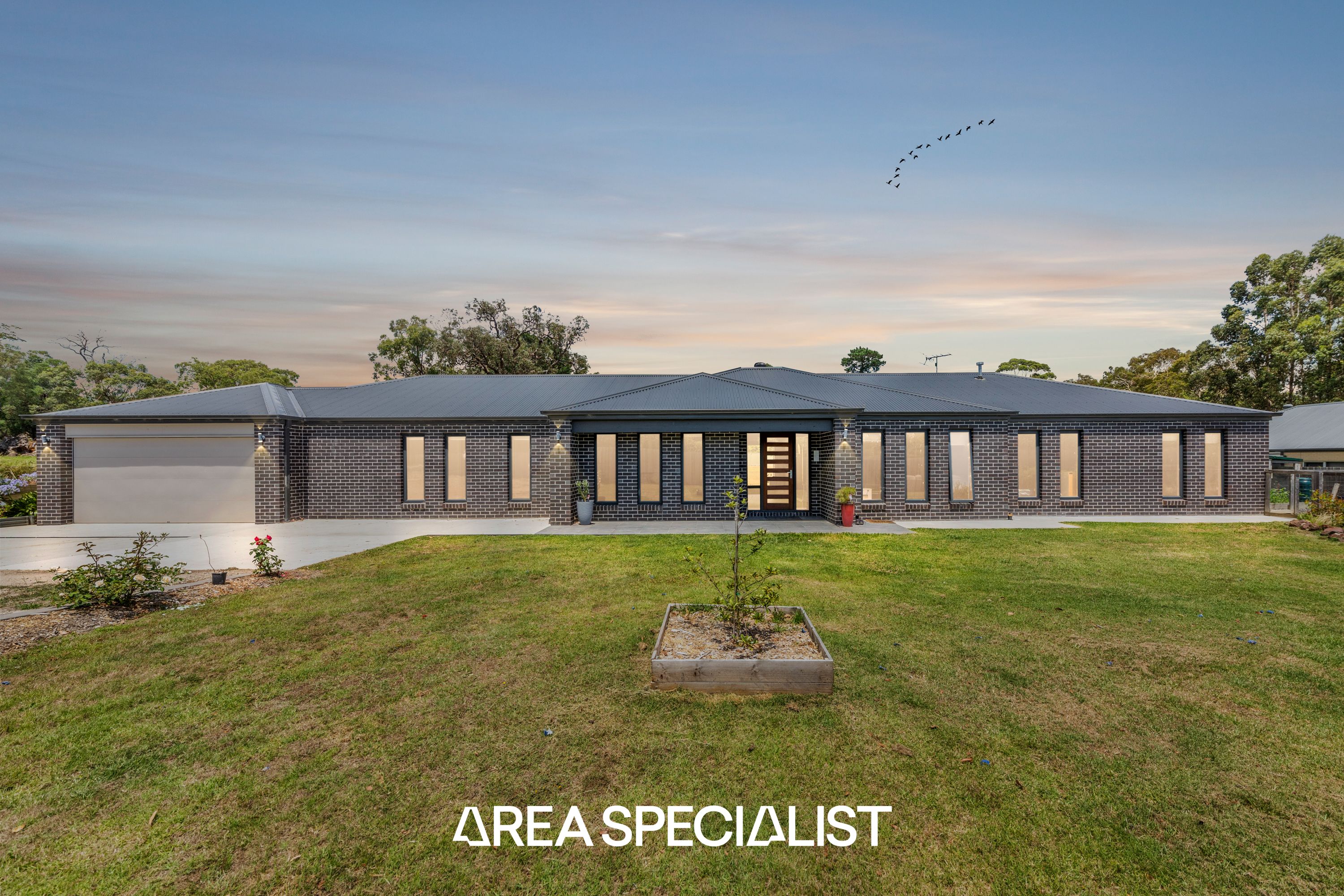 122 Wattletree Road, Bunyip - Thumbnail 2