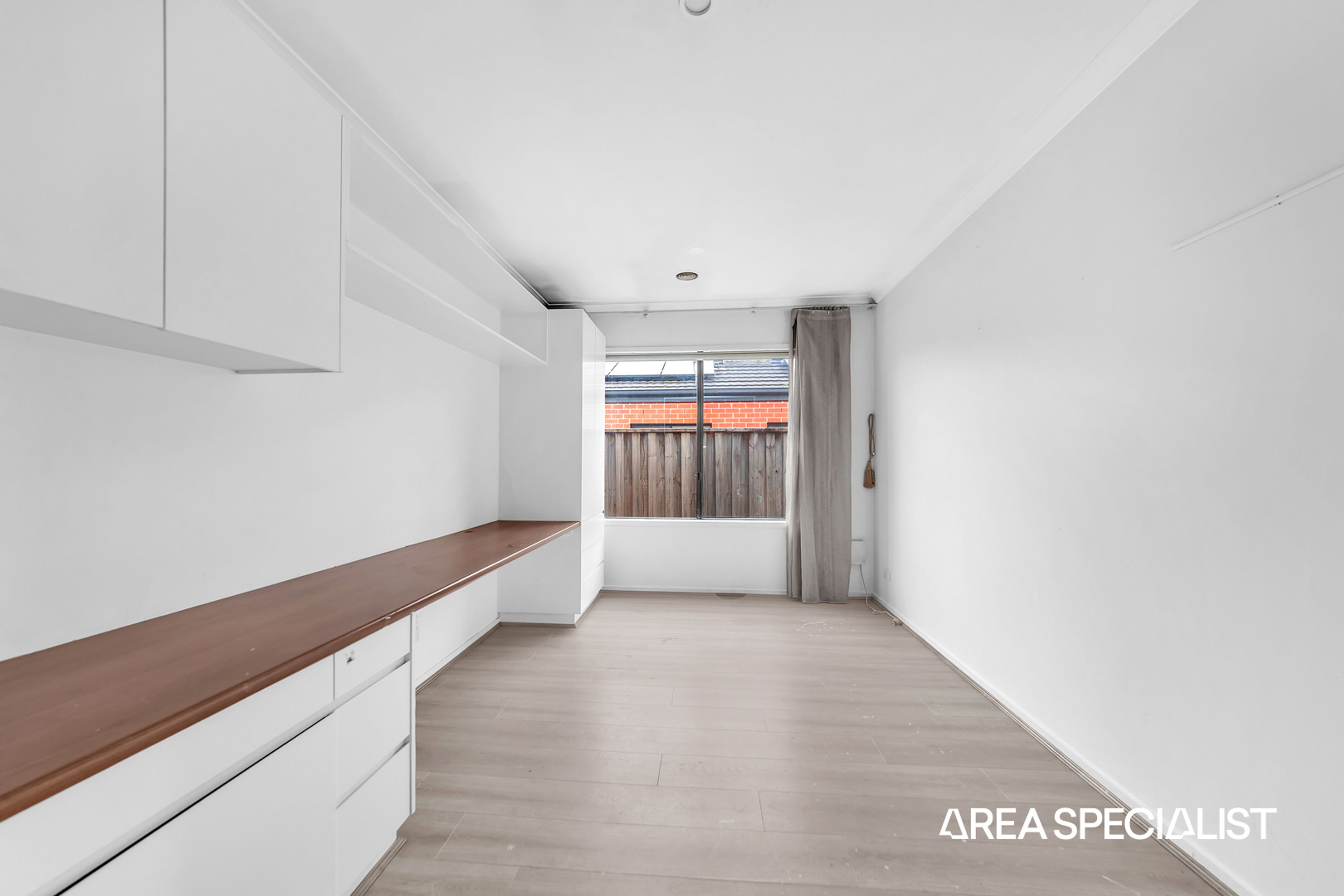 10 Alder Way, Cranbourne, Cranbourne - Thumbnail 3