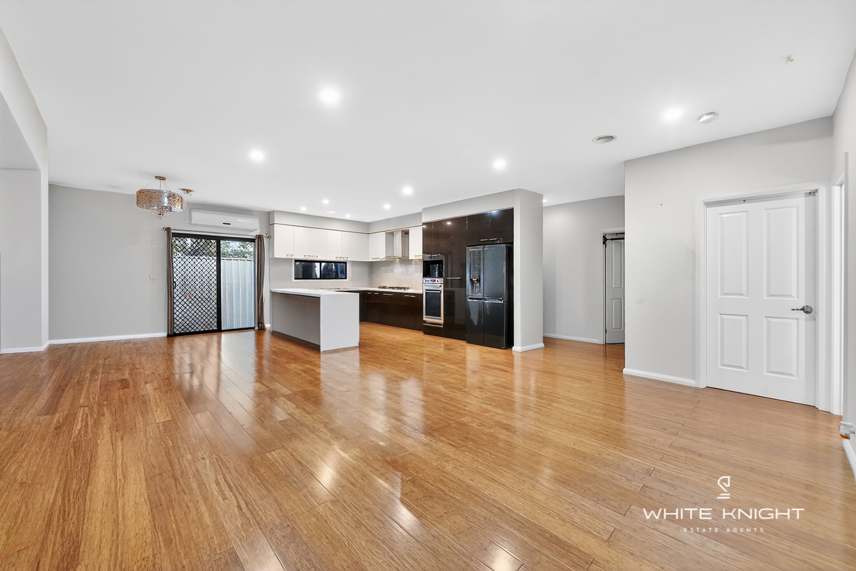 2/78 Ivanhoe Avenue, St Albans VIC 3021, St Albans - Thumbnail 2
