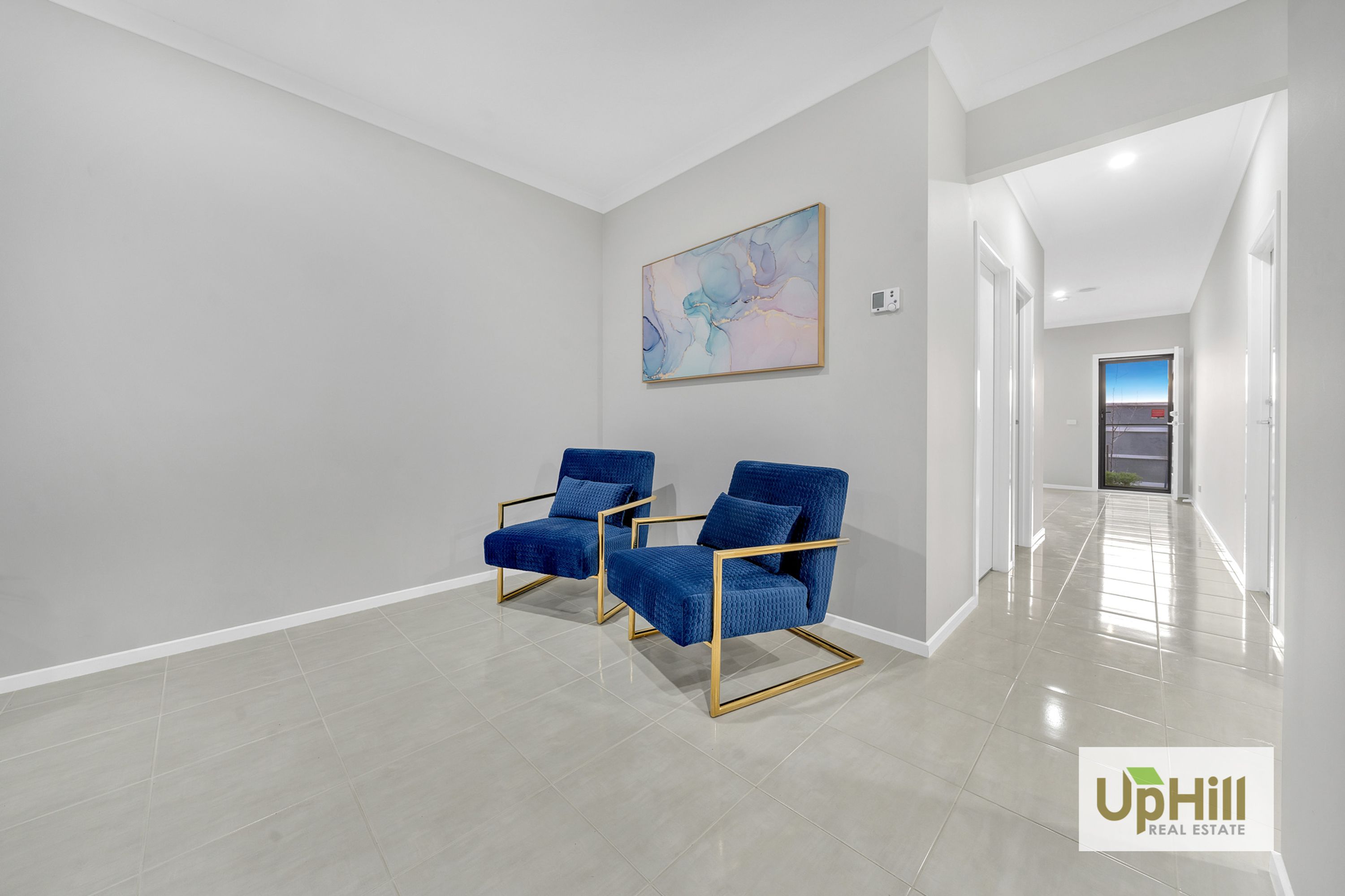 10 Portia Circuit, Clyde North - Thumbnail 2