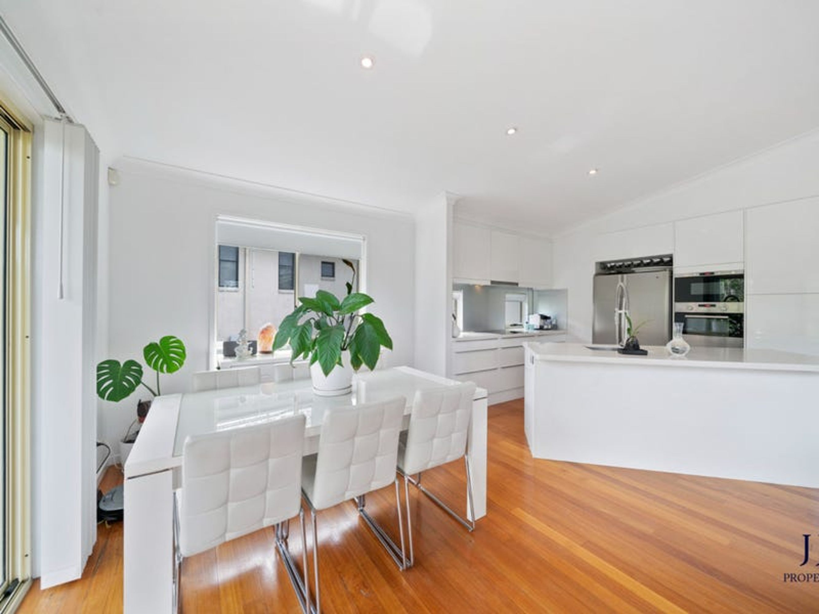 5 Plumeria Close, Kenmore - Thumbnail 5