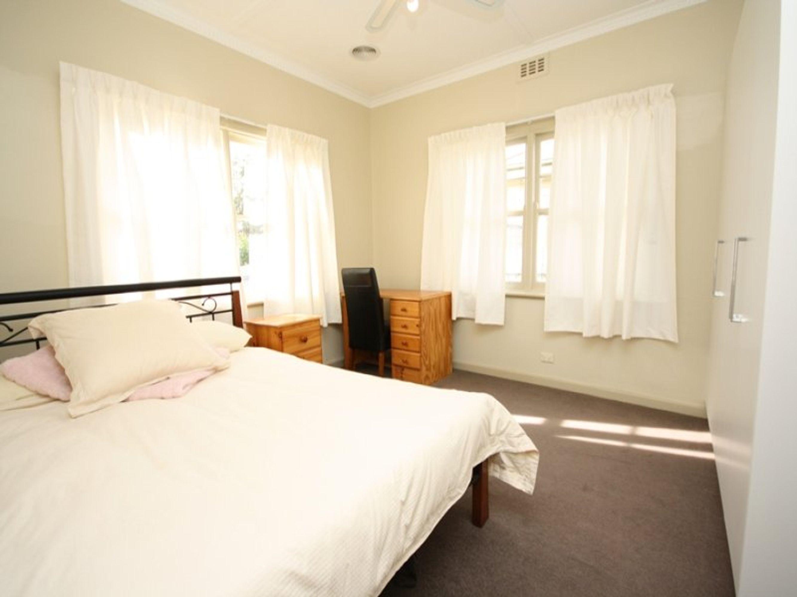 52 Bennett Road, Horsham VIC 3400, Horsham - Thumbnail 7
