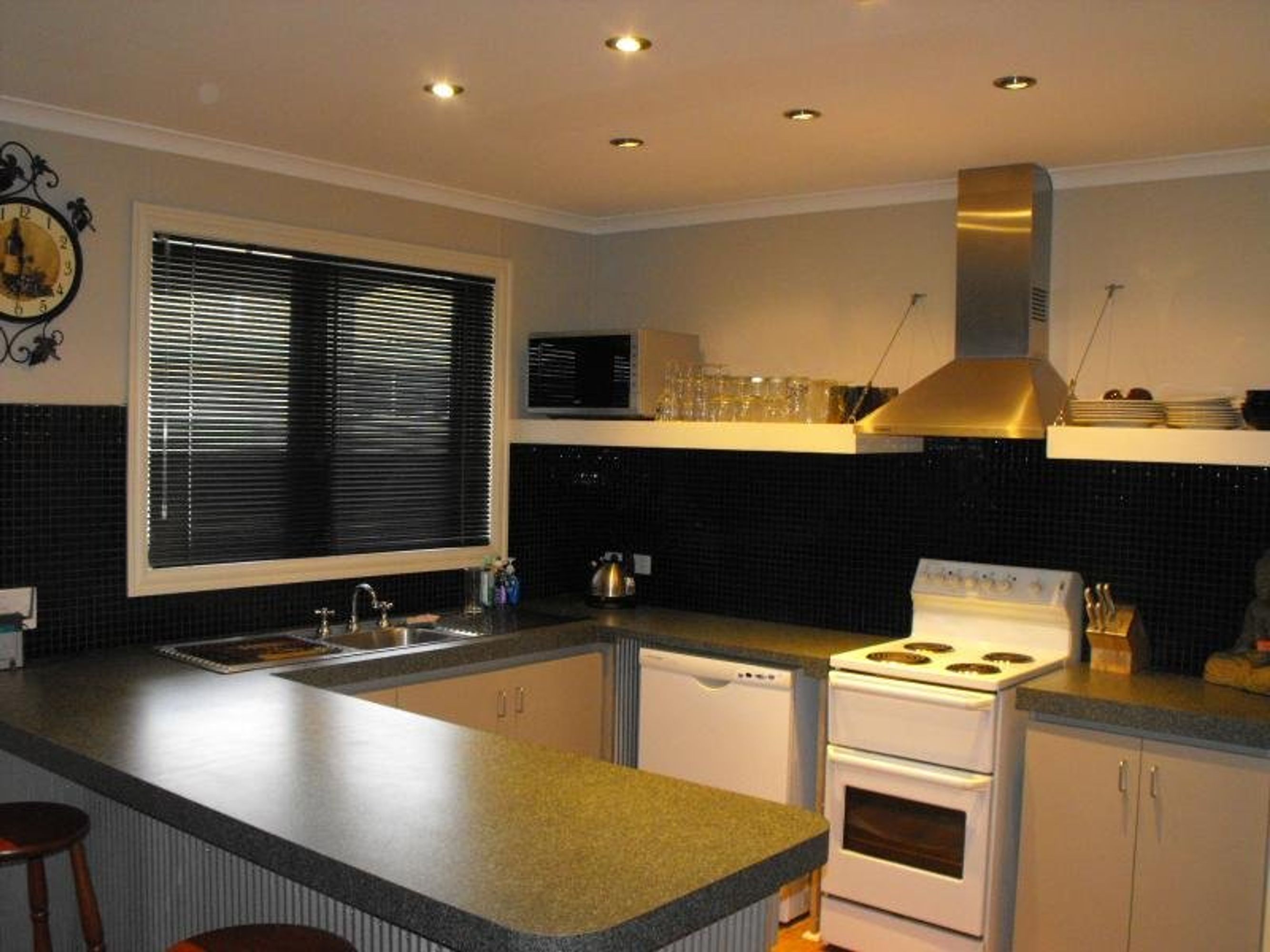 7 Arabella Street, South Hedland, South Hedland - Thumbnail 4