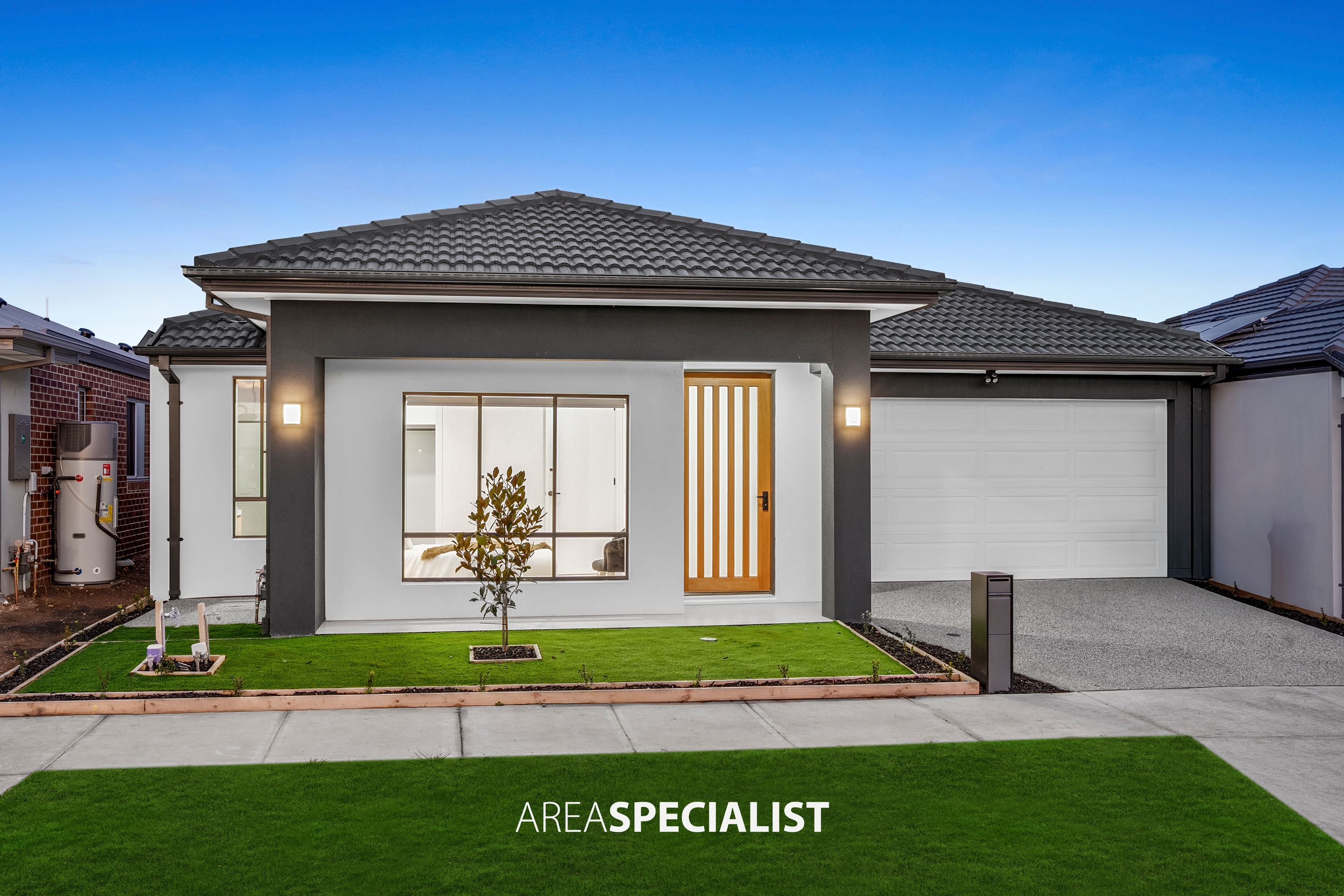 27 Bambusa Way, Clyde North, VIC 3978, Clyde North - Image 1