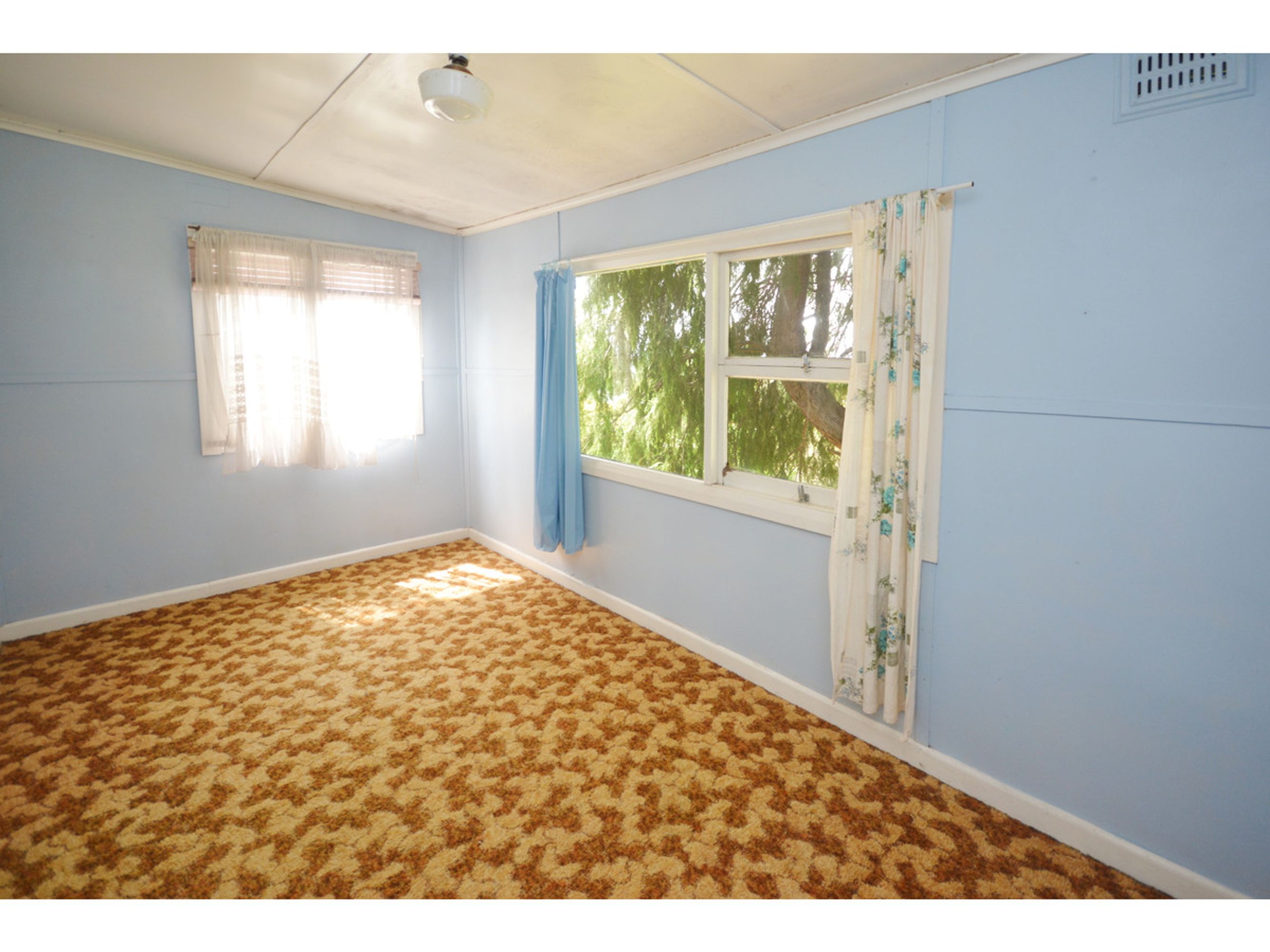 4 Kanimbla Street, Katoomba - Thumbnail 4