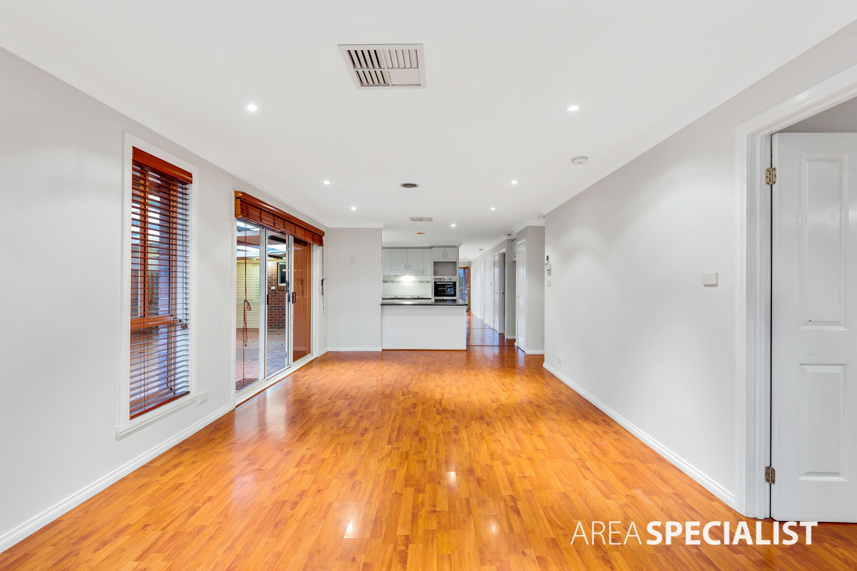 4 Manna Court, Delahey VIC 3037, Delahey - Thumbnail 8