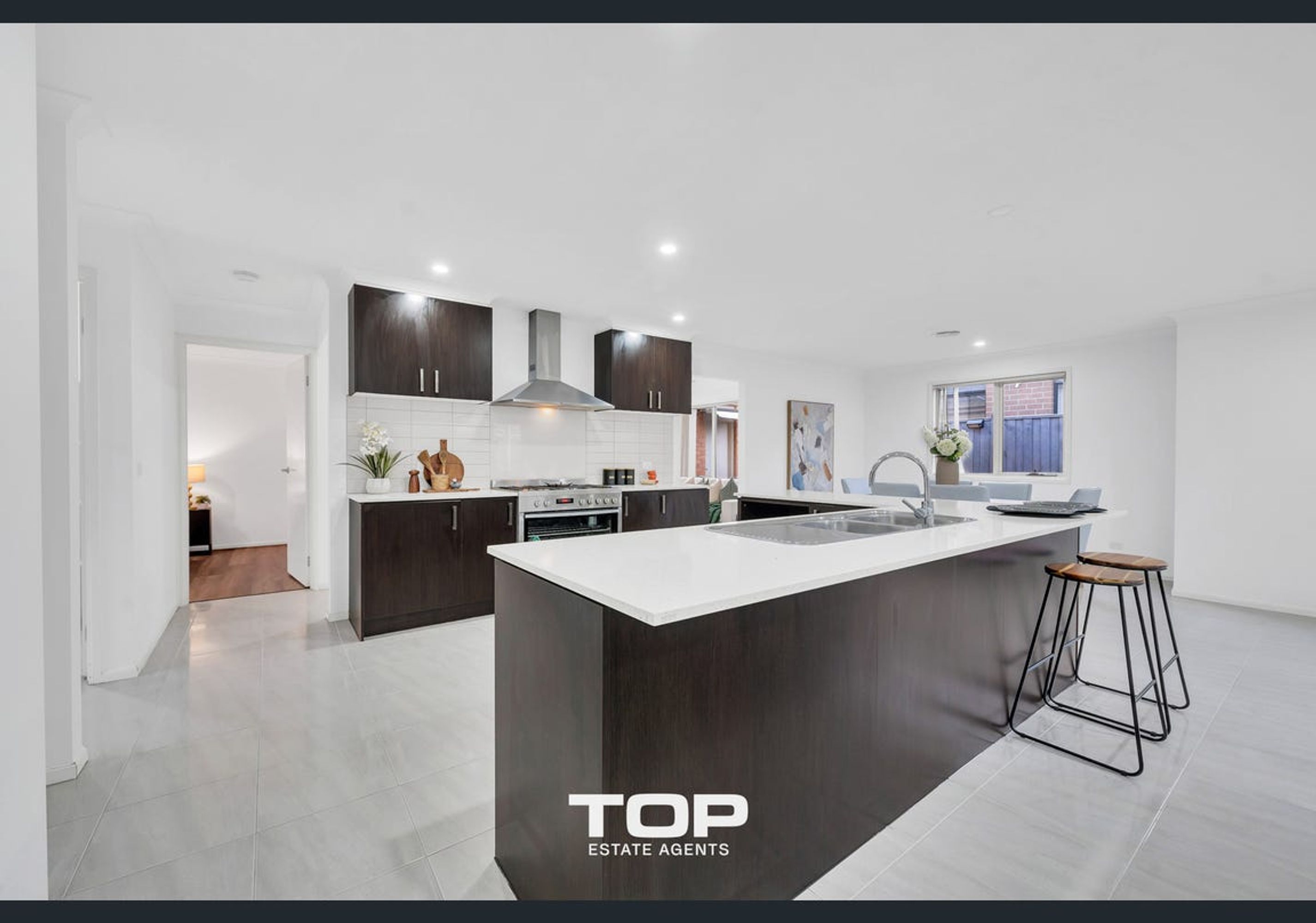 10 Scenic Avenue, Clyde - Thumbnail 8
