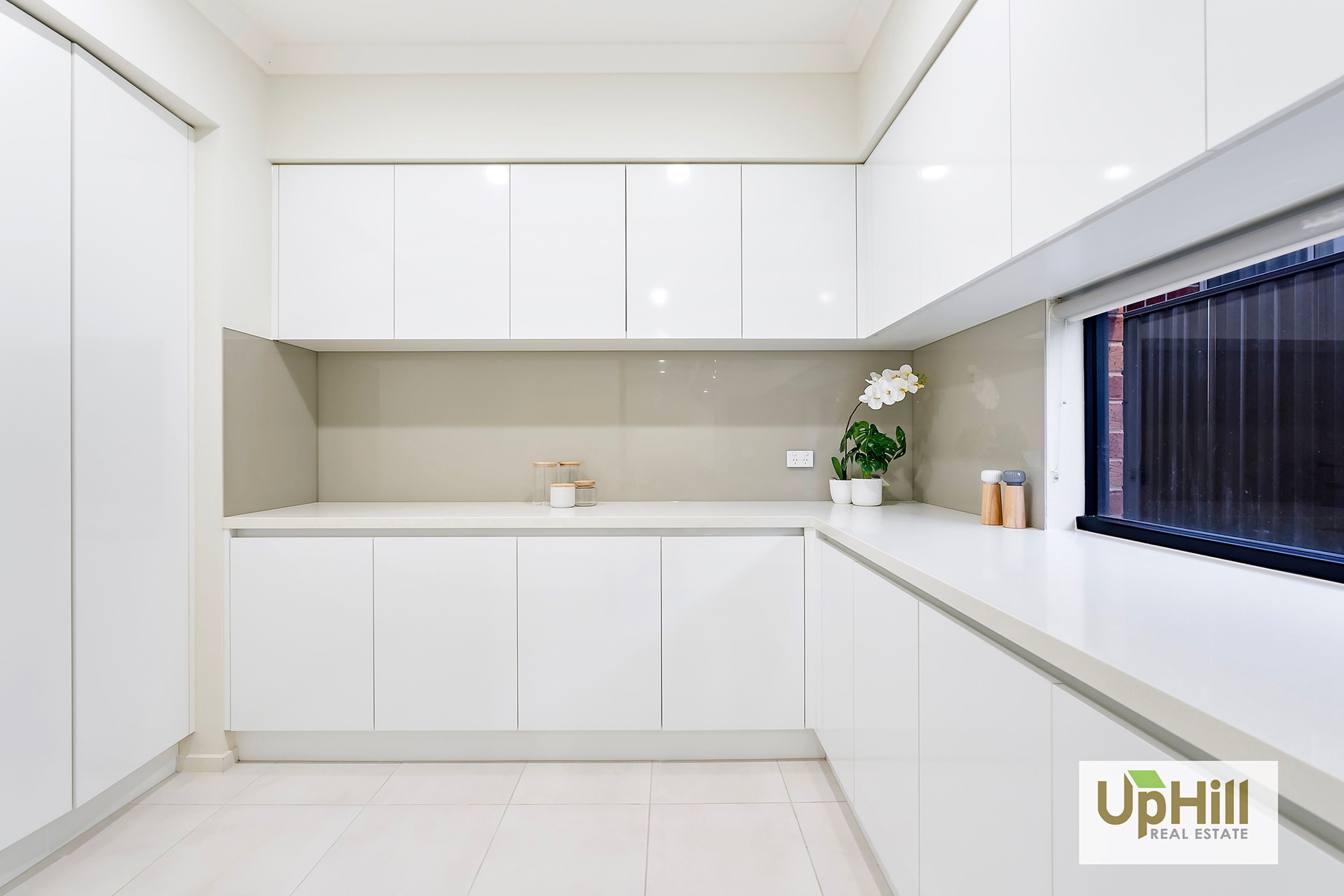 22 Portia Circuit, Clyde North - Thumbnail 8