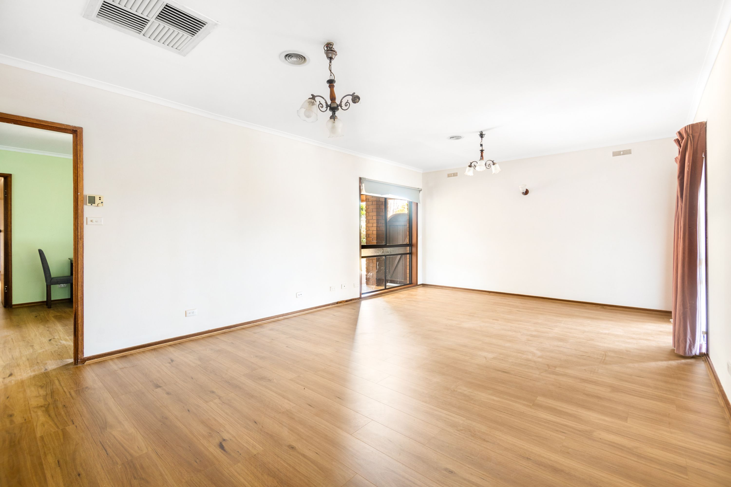 4 Schwarz Avenue, Horsham VIC 3400, Horsham - Thumbnail 3