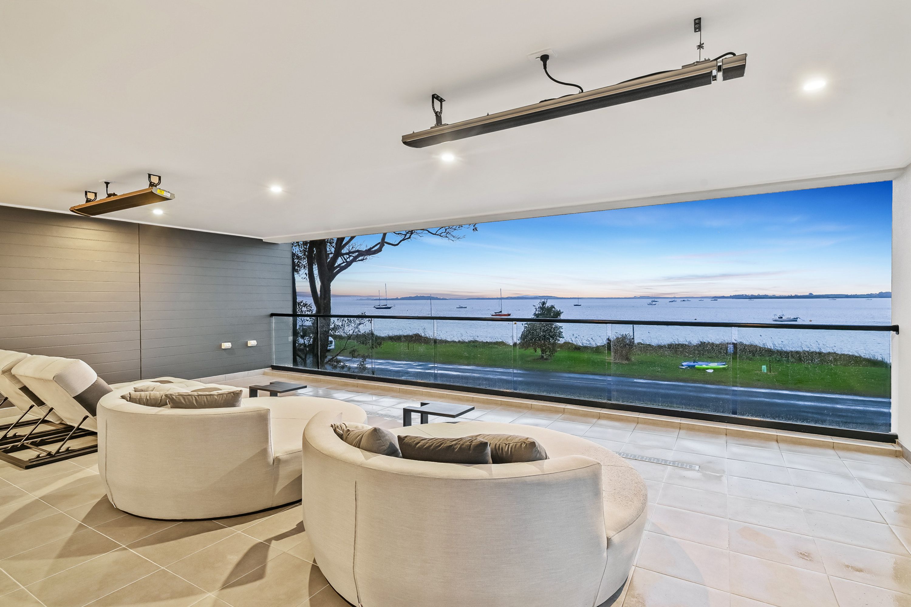 24 Beach Road, Rhyll, Rhyll - Image 1