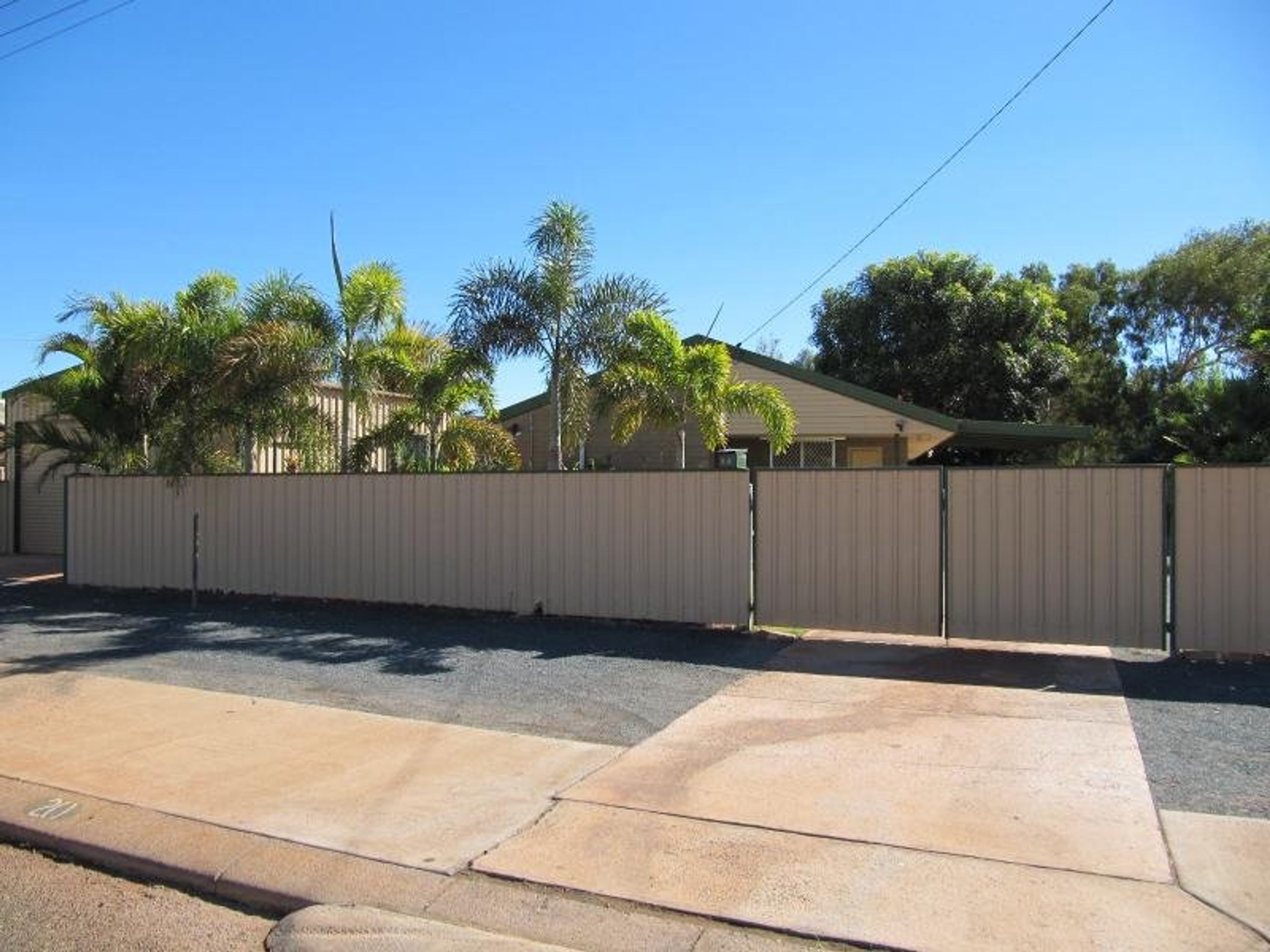 20 Baler Close, South Hedland, South Hedland - Thumbnail 2