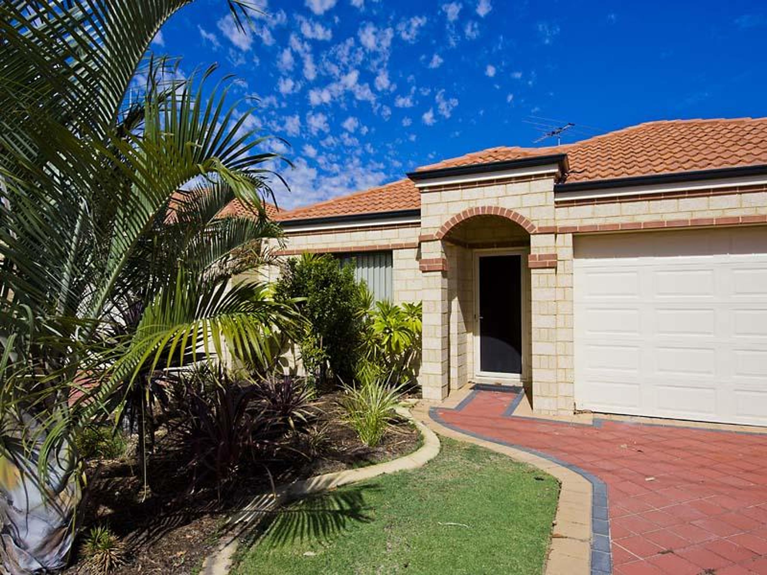 18 Koorooda Road, Nollamara, WA 6061, Nollamara - Image 1