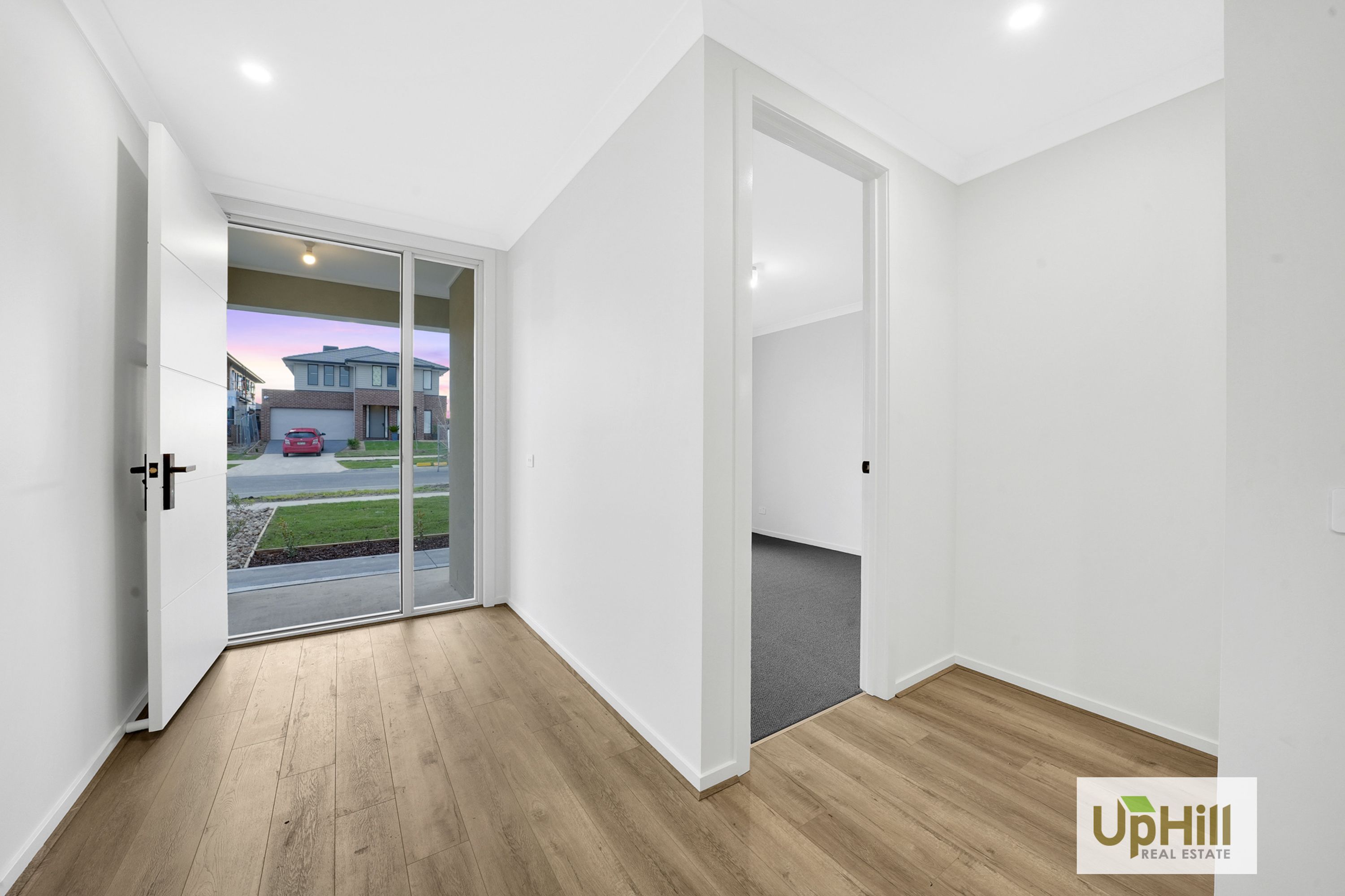 50 Newbolt Parade, Clyde North - Thumbnail 6