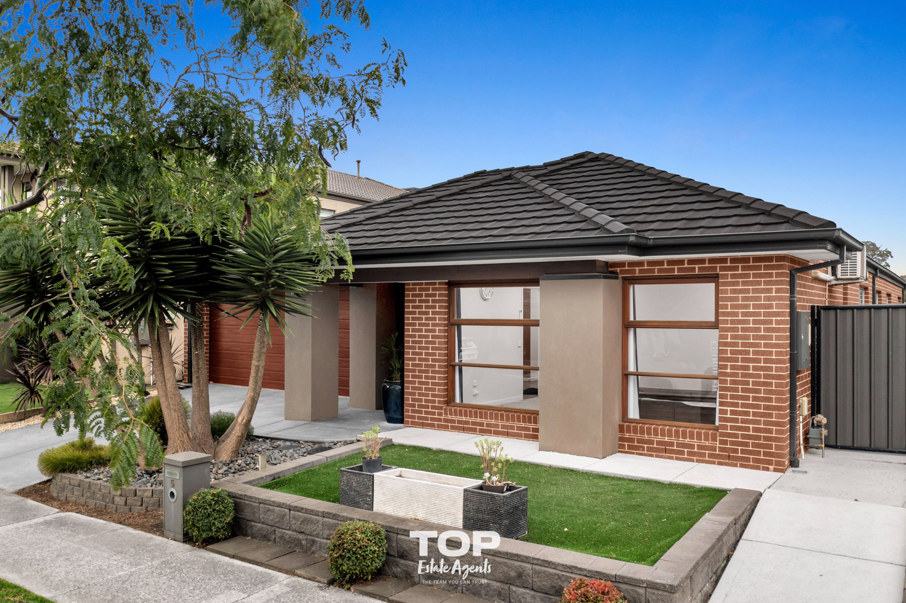 5 Flemington Way, Clyde North - Thumbnail 3