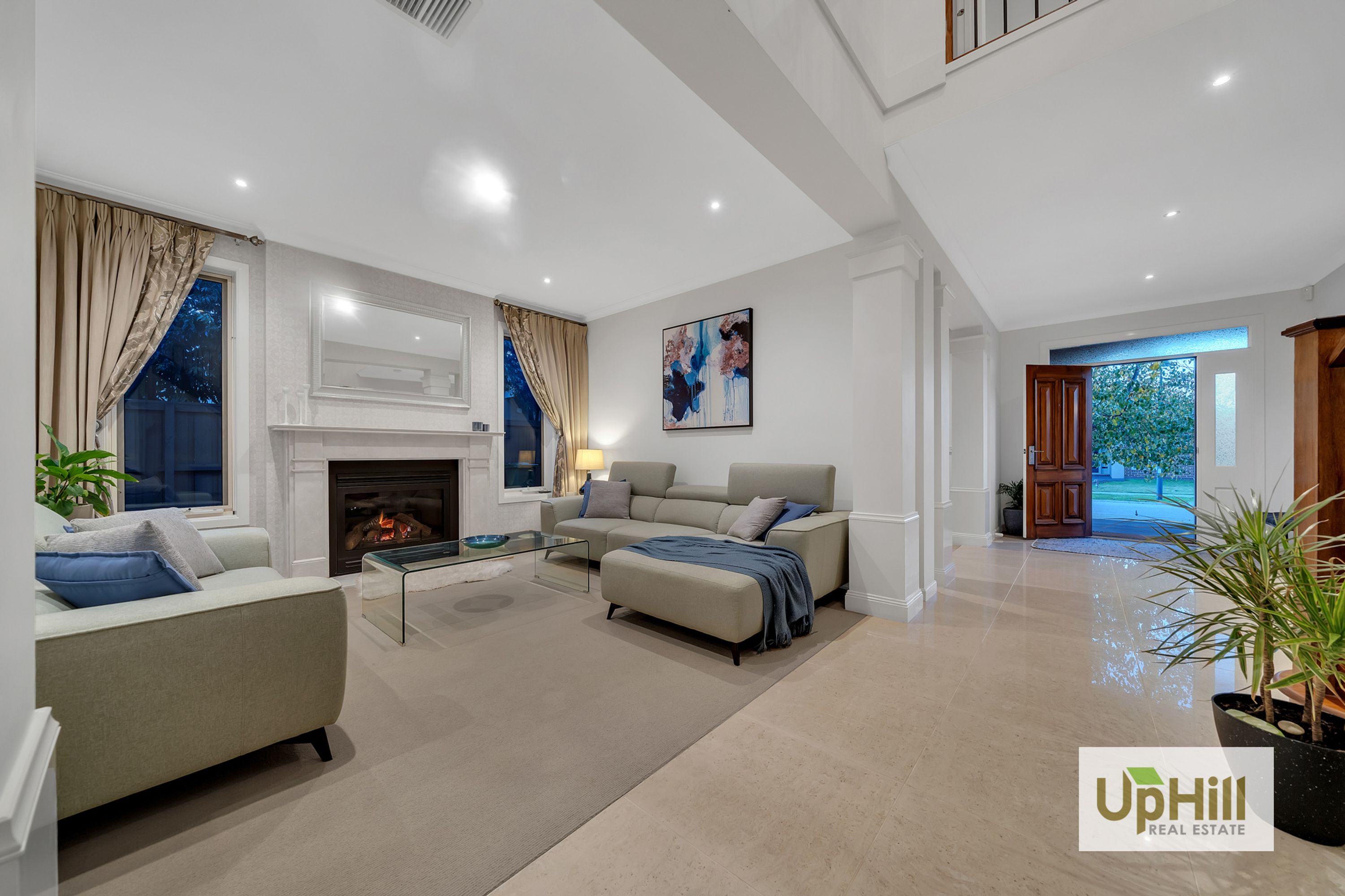 21 CASANDRA COURT, Berwick - Thumbnail 4