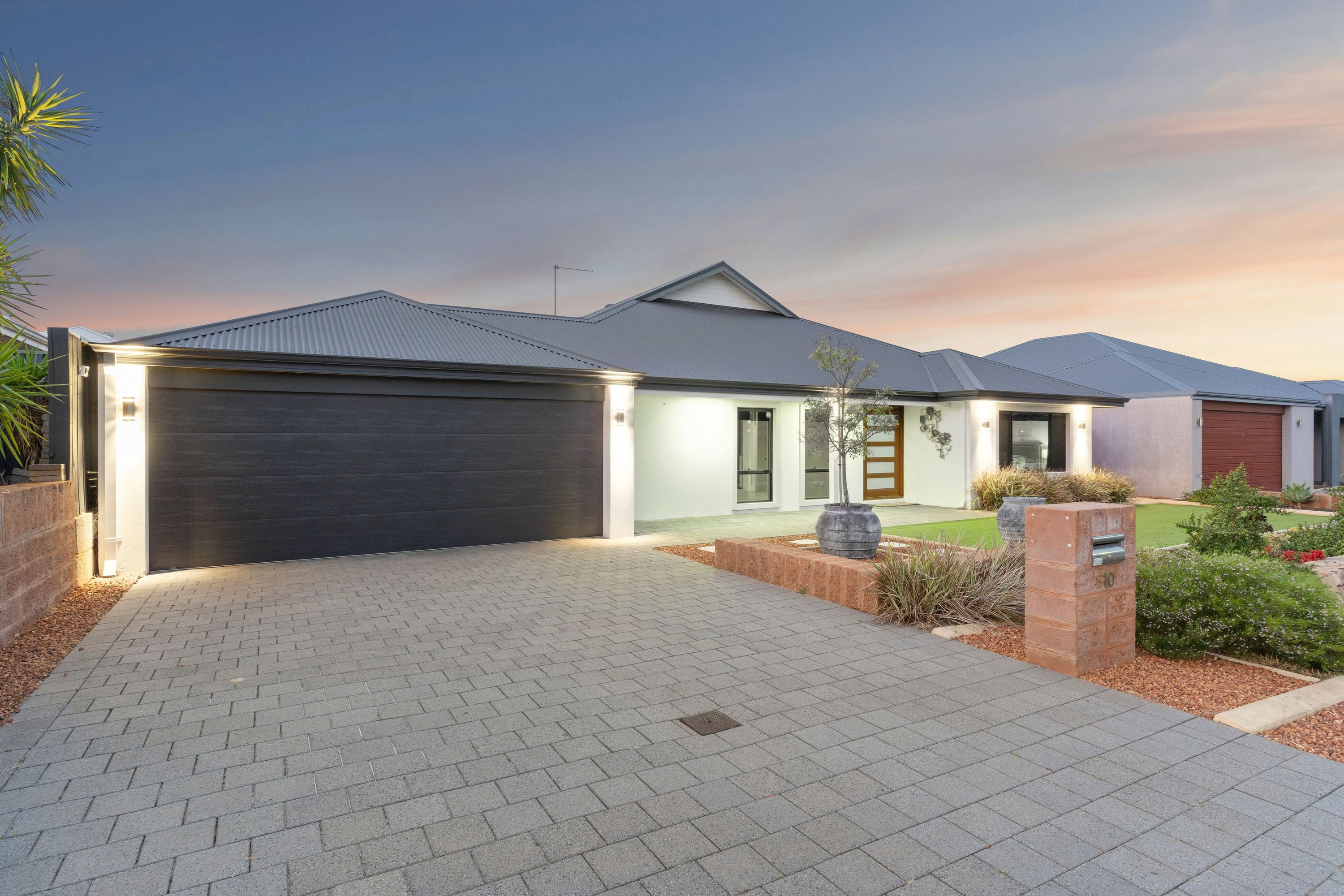 10 Cape Gardens, Ellenbrook - Thumbnail 5