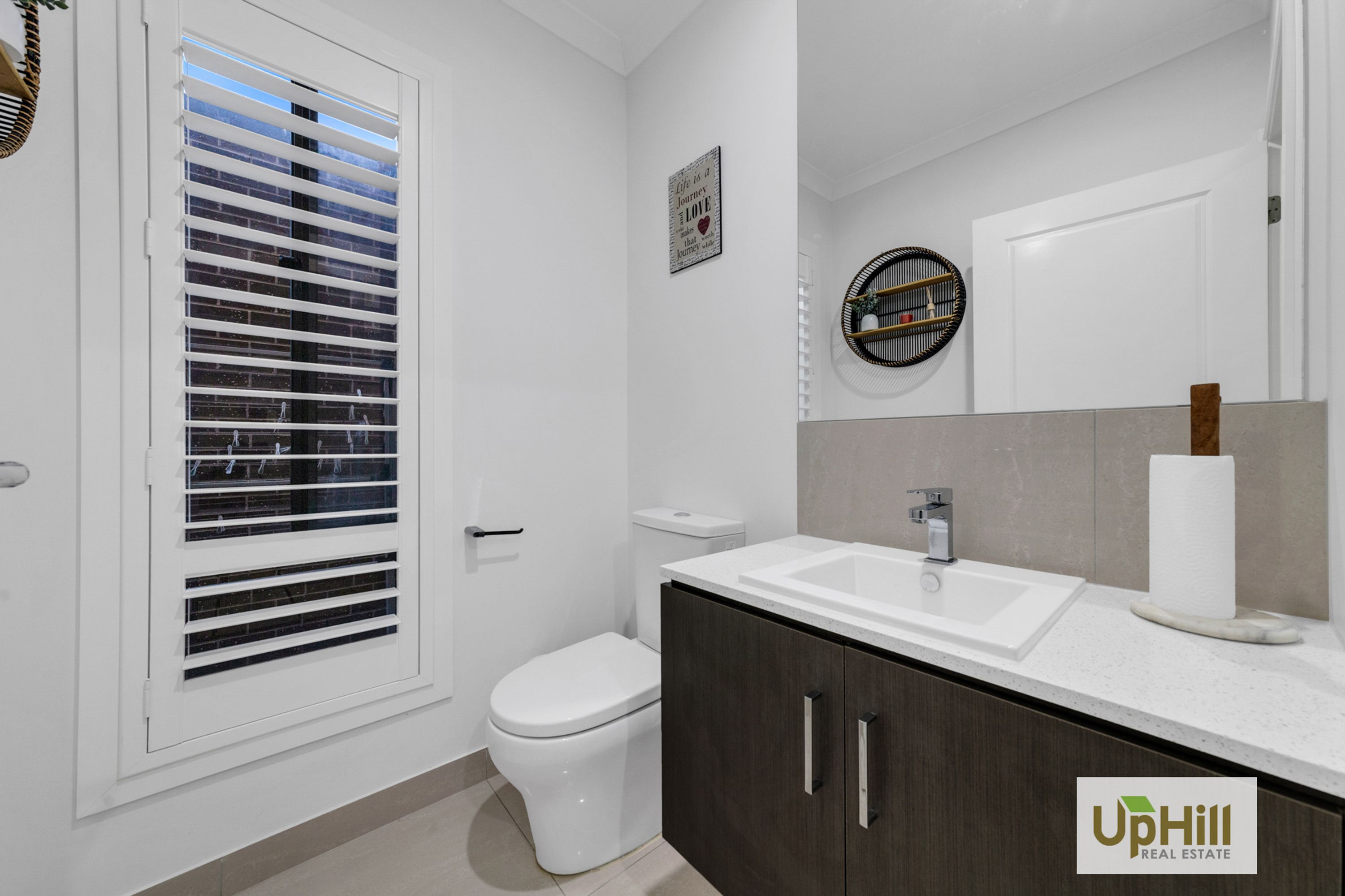 27 Picnic Avenue, Clyde North - Thumbnail 8