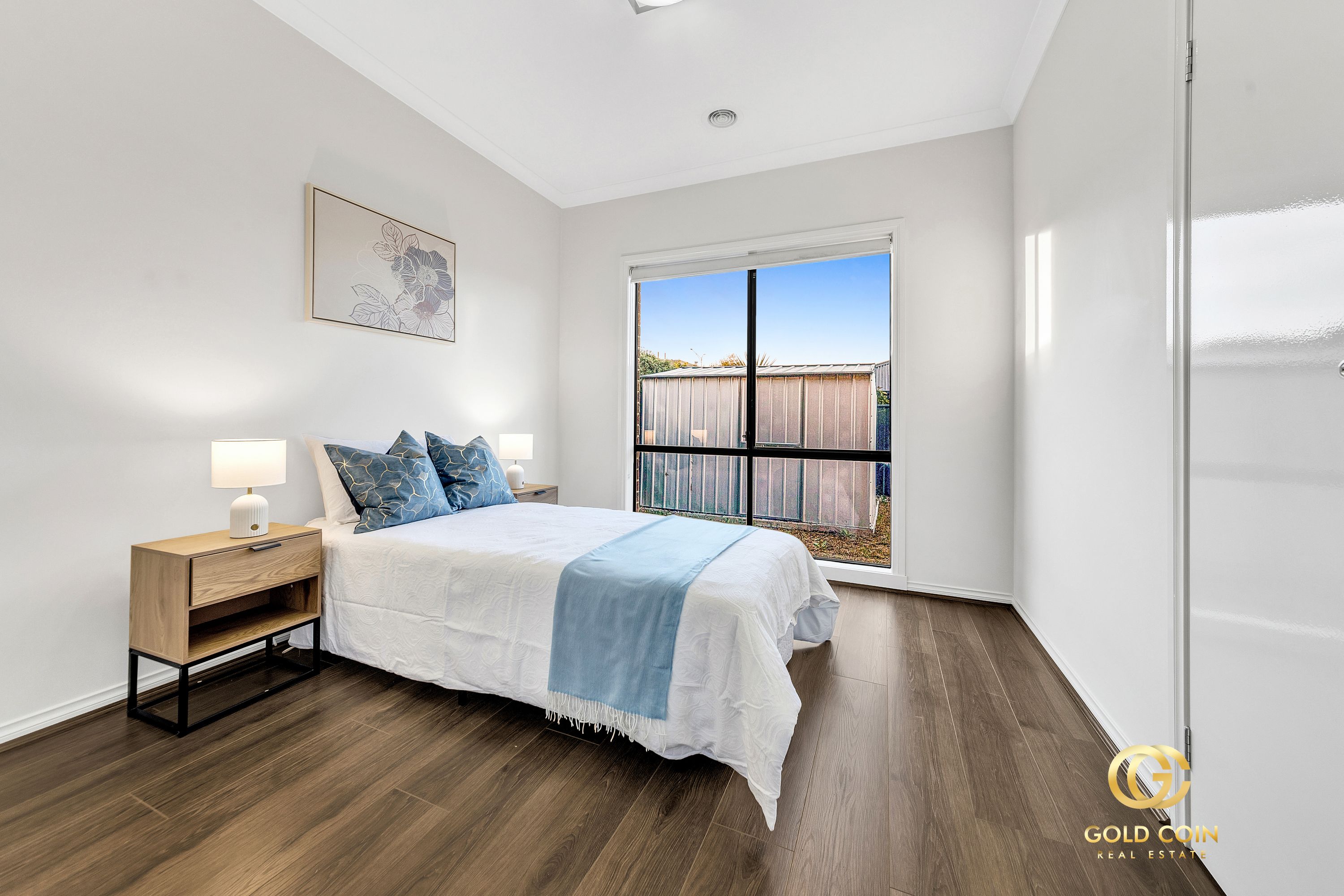 12 SHELBURN WAY, Cranbourne East - Thumbnail 8
